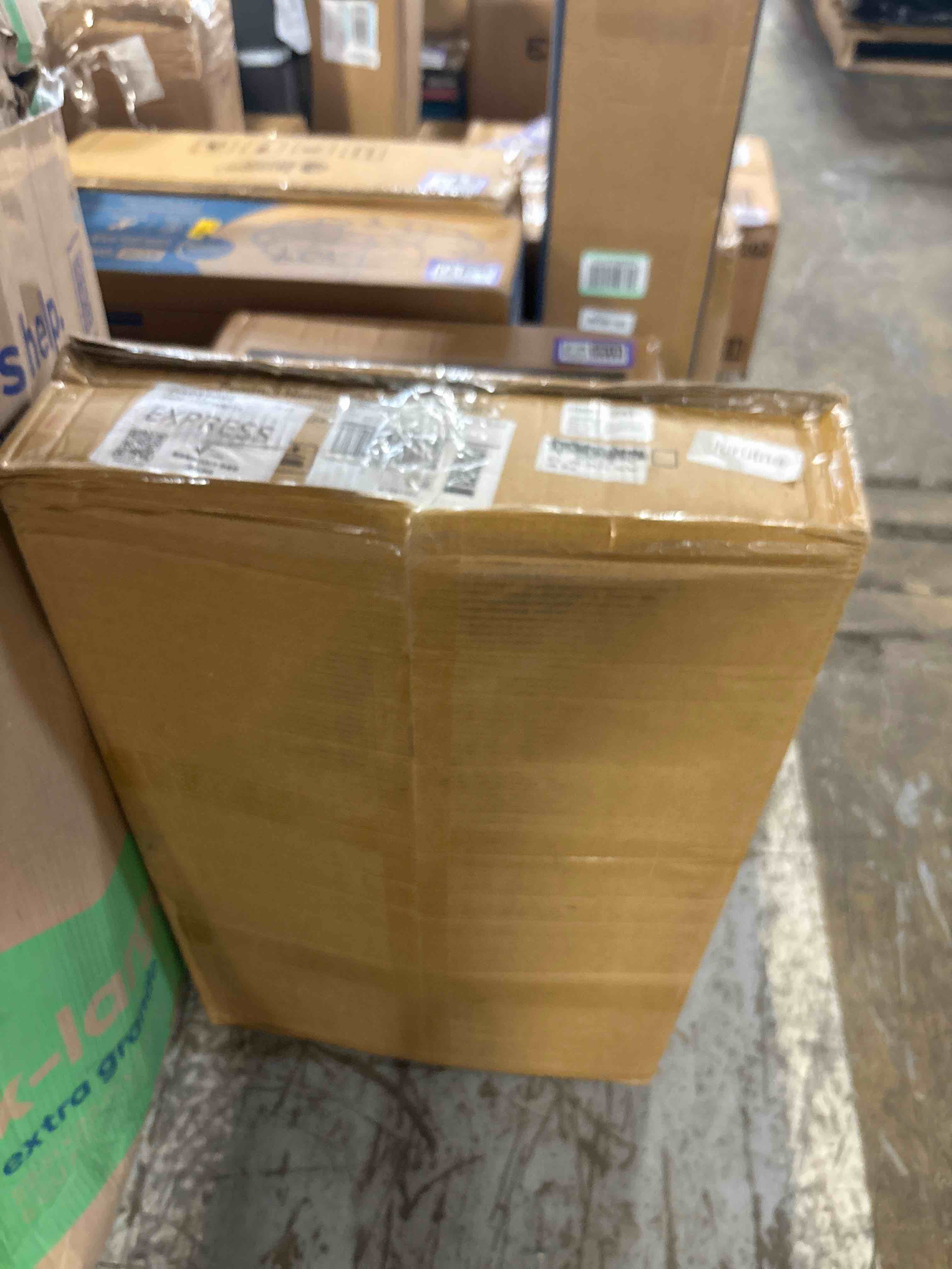 https://s3.amazonaws.com/lotting-images-prod/phillipi/PPE3502511_1755712342629.jpeg
