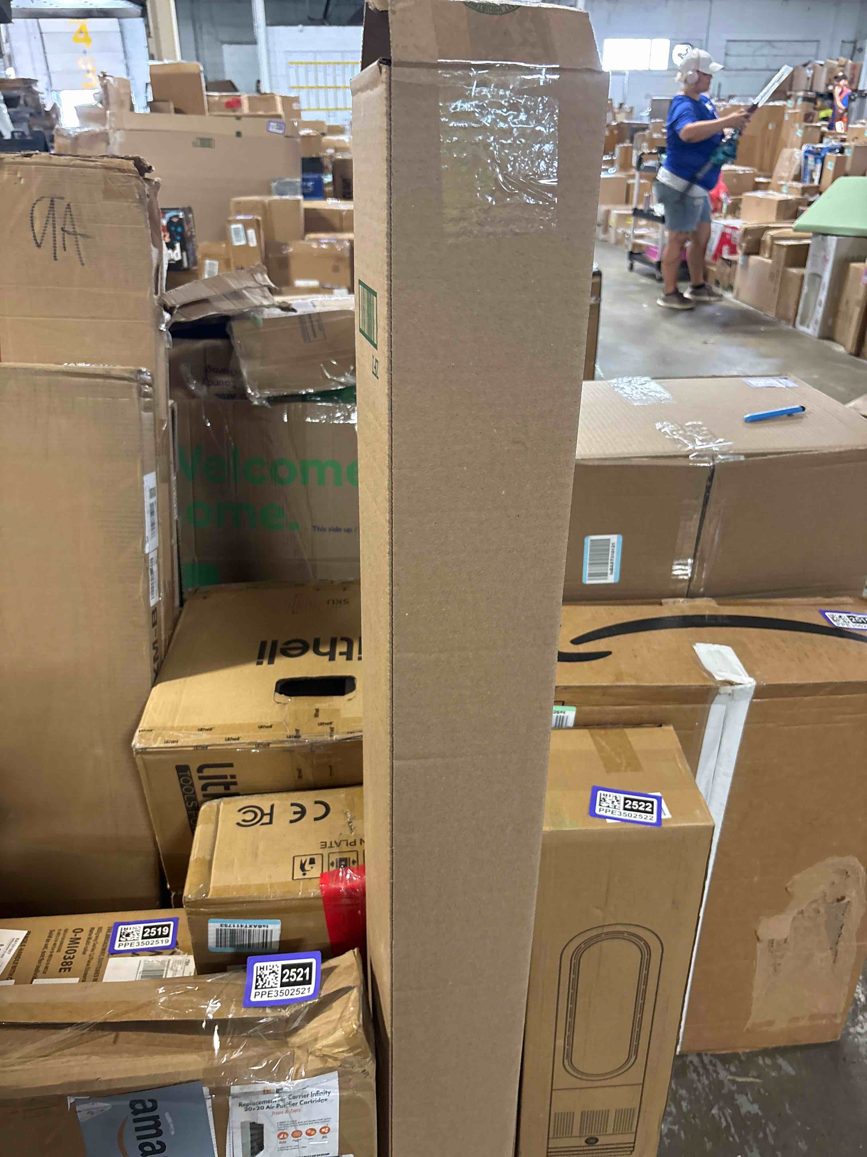 https://s3.amazonaws.com/lotting-images-prod/phillipi/PPE3502523_1755715485877.jpeg