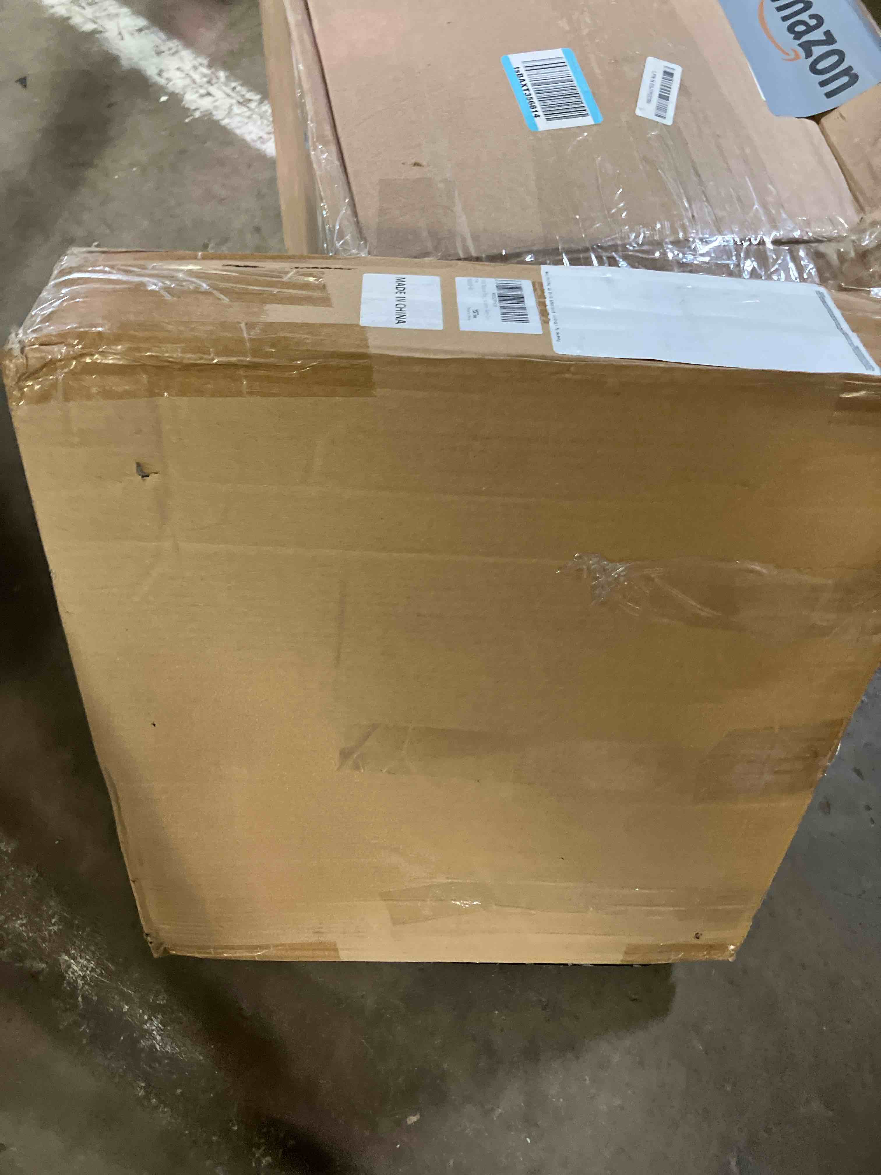 https://s3.amazonaws.com/lotting-images-prod/phillipi/PPE3502739_1755889920570.jpeg