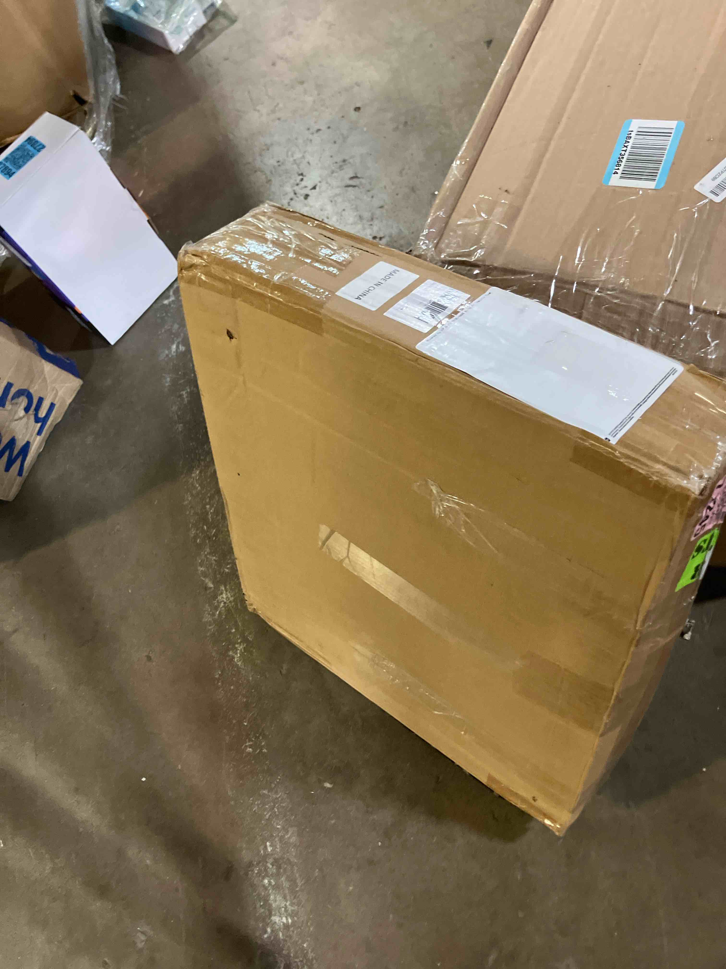 https://s3.amazonaws.com/lotting-images-prod/phillipi/PPE3502739_1755889923013.jpeg