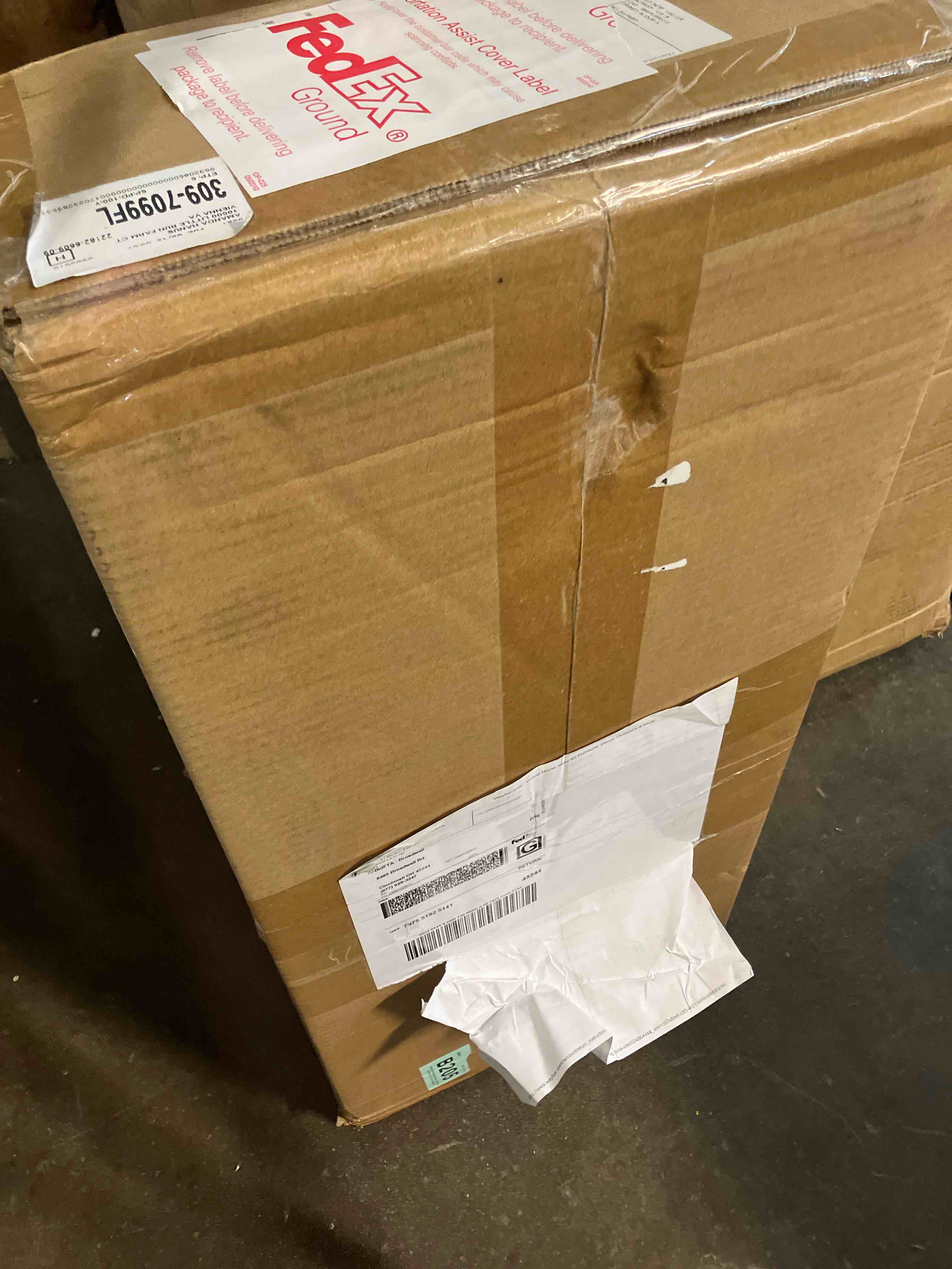 https://s3.amazonaws.com/lotting-images-prod/phillipi/PPE3502888_1756140700789.jpeg