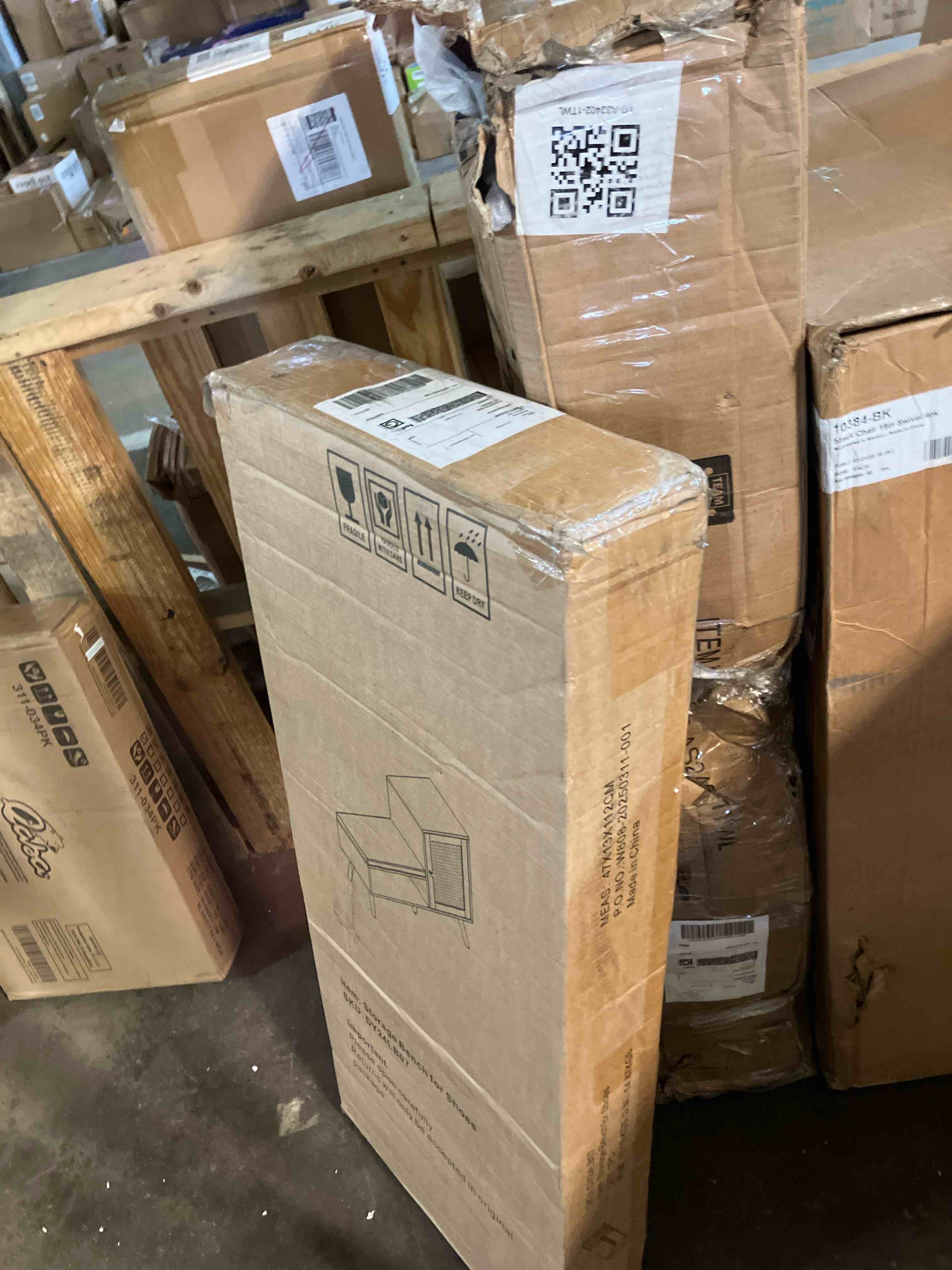 https://s3.amazonaws.com/lotting-images-prod/phillipi/PPE3502907_1756145197098.jpeg