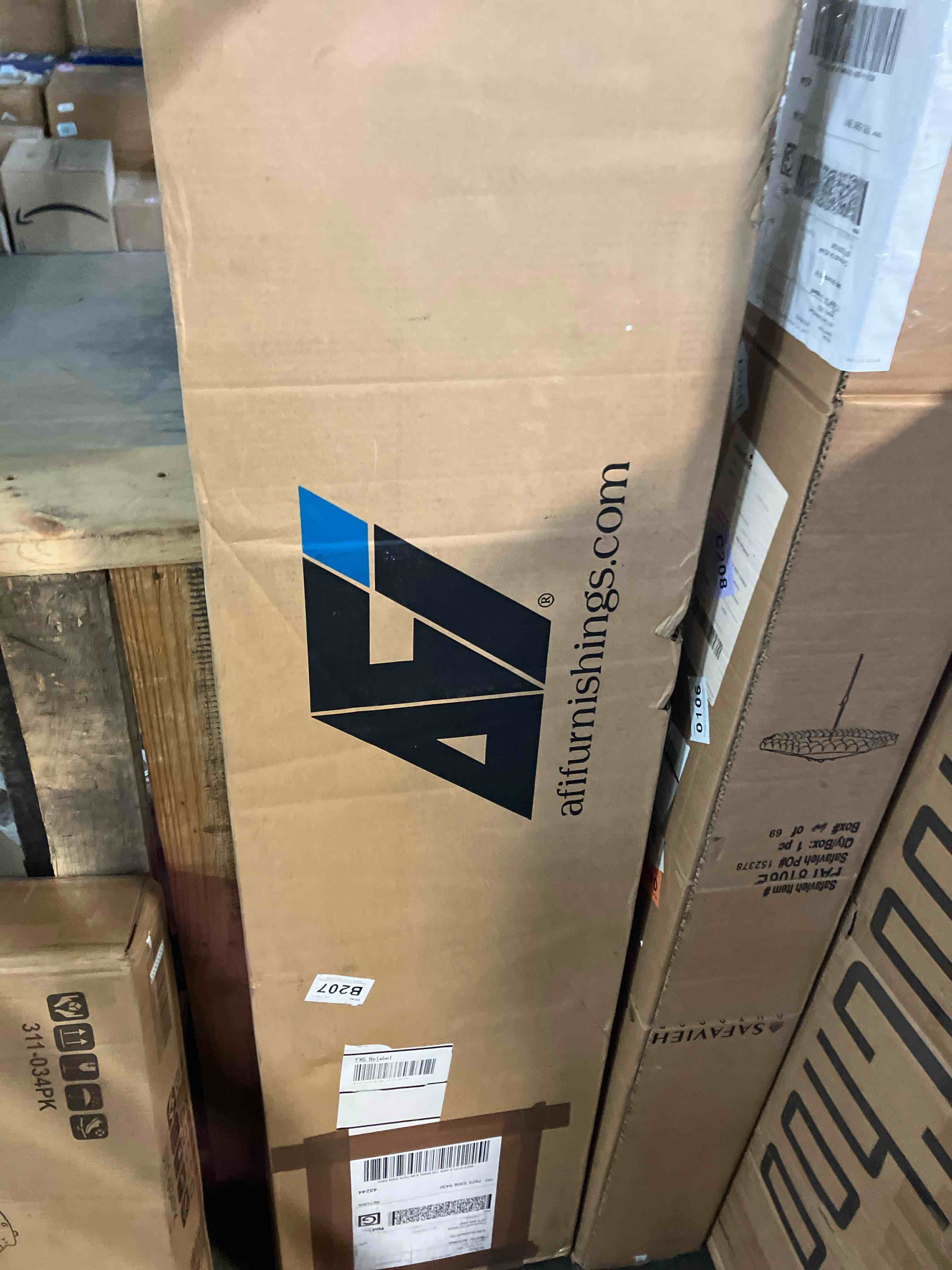 https://s3.amazonaws.com/lotting-images-prod/phillipi/PPE3502911_1756146357790.jpeg