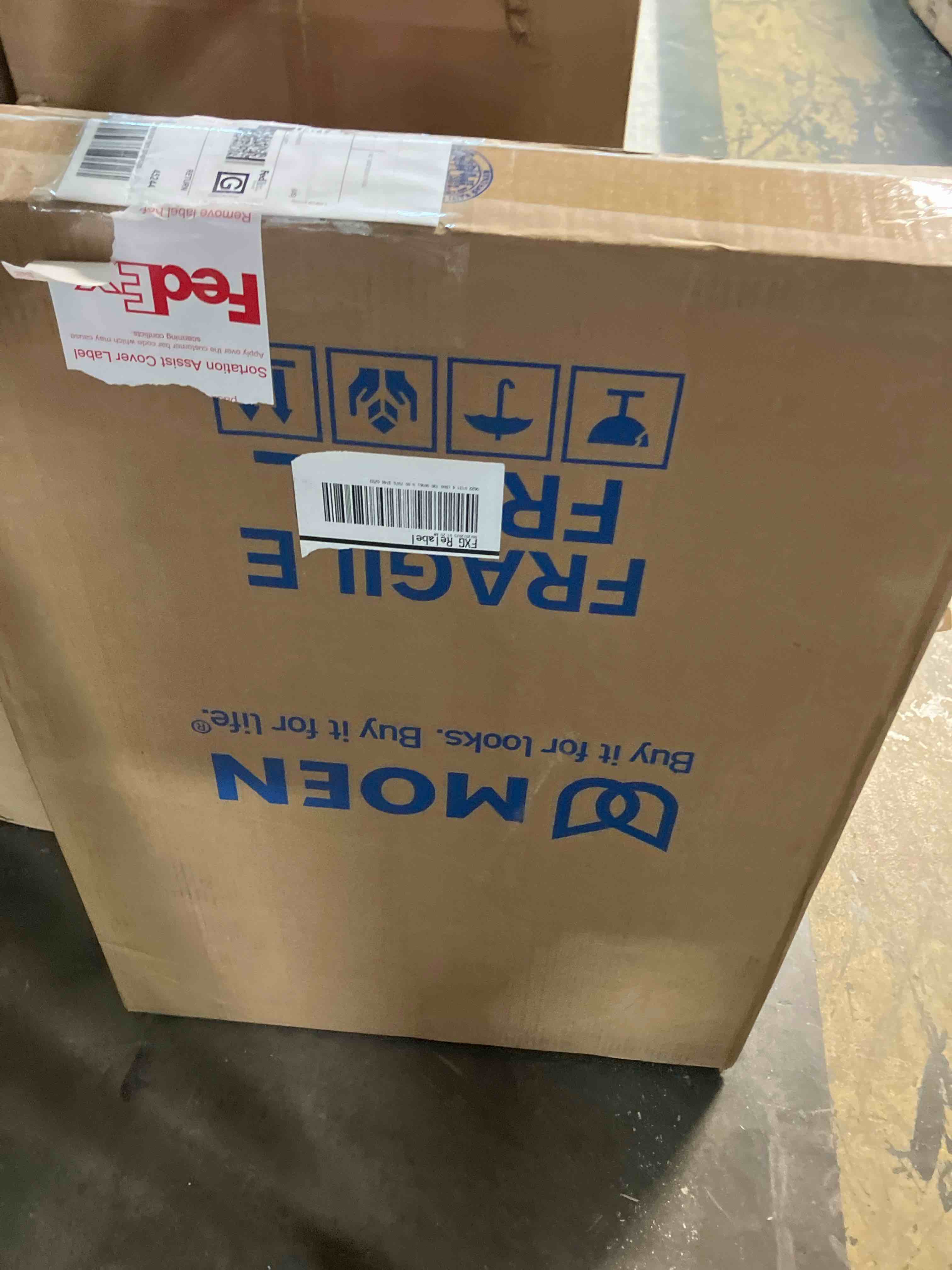 https://s3.amazonaws.com/lotting-images-prod/phillipi/PPE3502918_1756147270039.jpeg