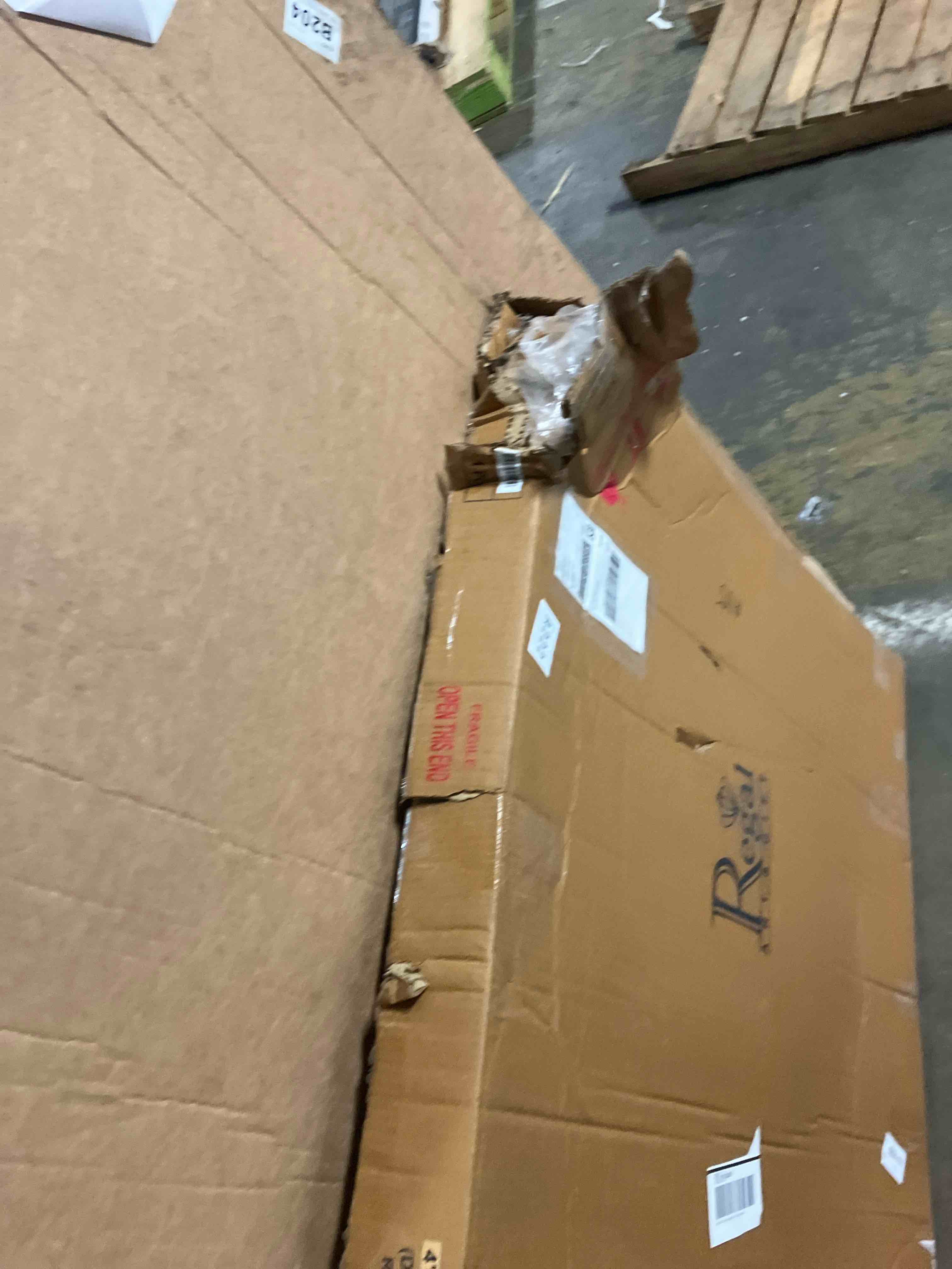 https://s3.amazonaws.com/lotting-images-prod/phillipi/PPE3503038_1757078173336.jpeg