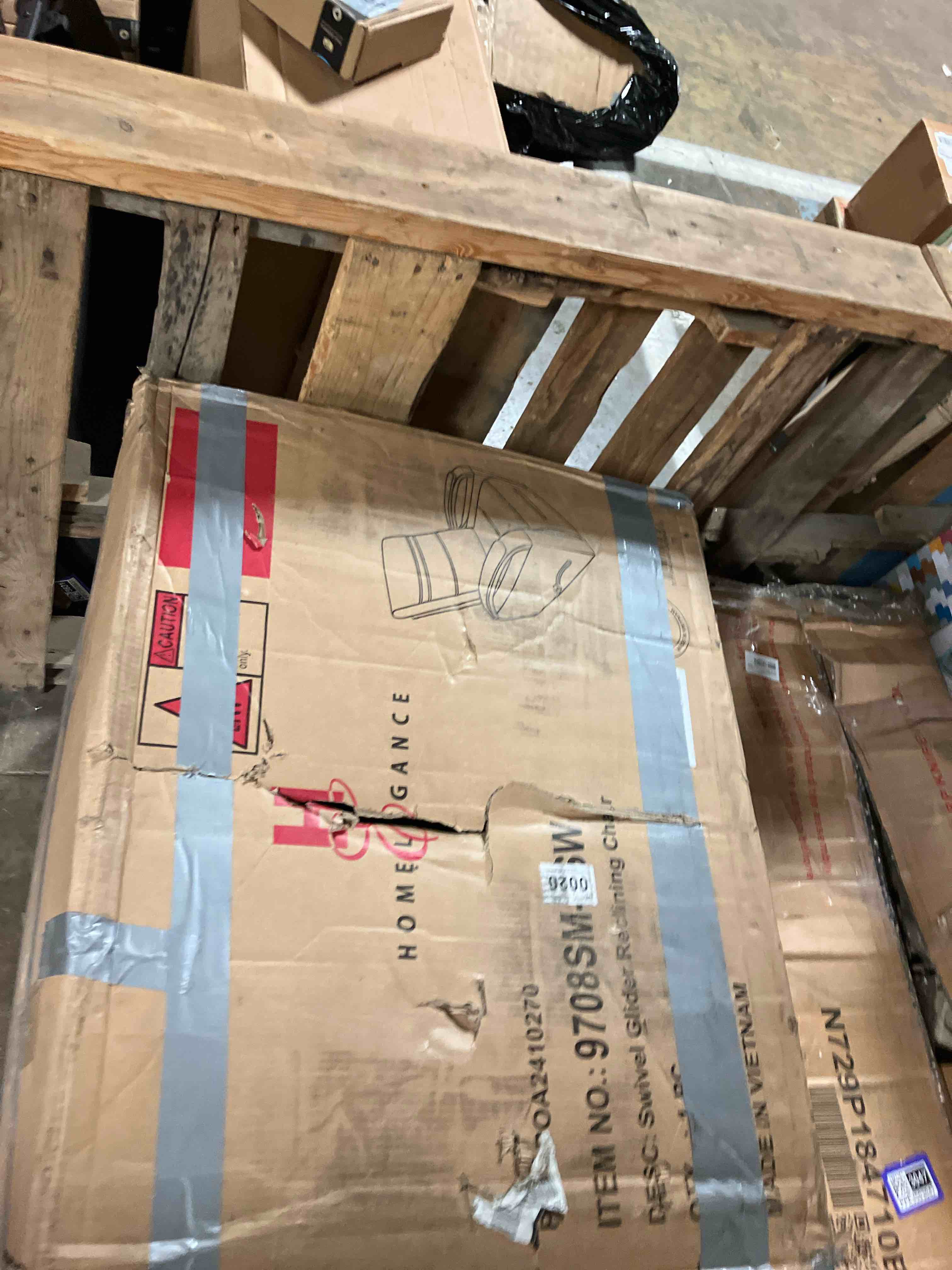 https://s3.amazonaws.com/lotting-images-prod/phillipi/PPE3503043_1757077128894.jpeg
