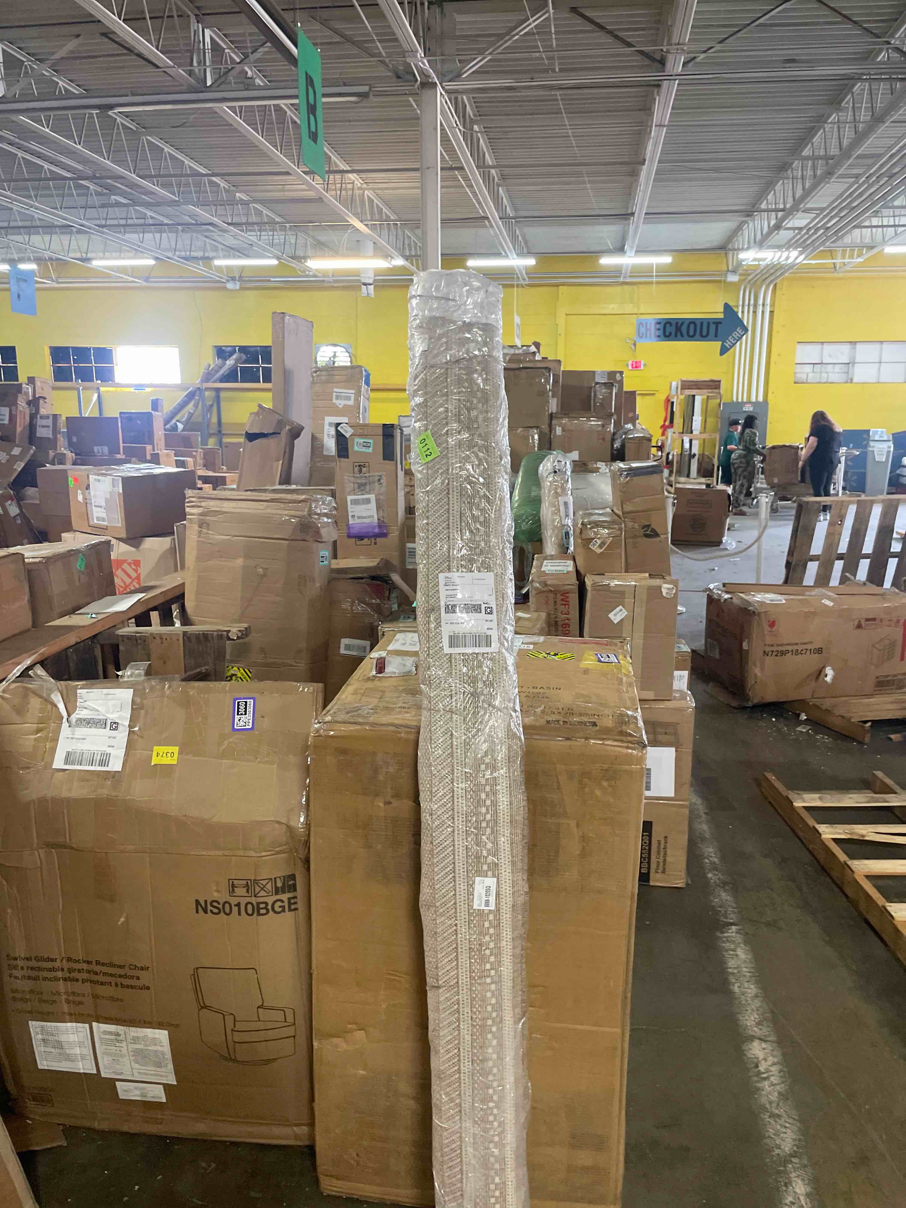 https://s3.amazonaws.com/lotting-images-prod/phillipi/PPE3503057_1756930465918.jpeg