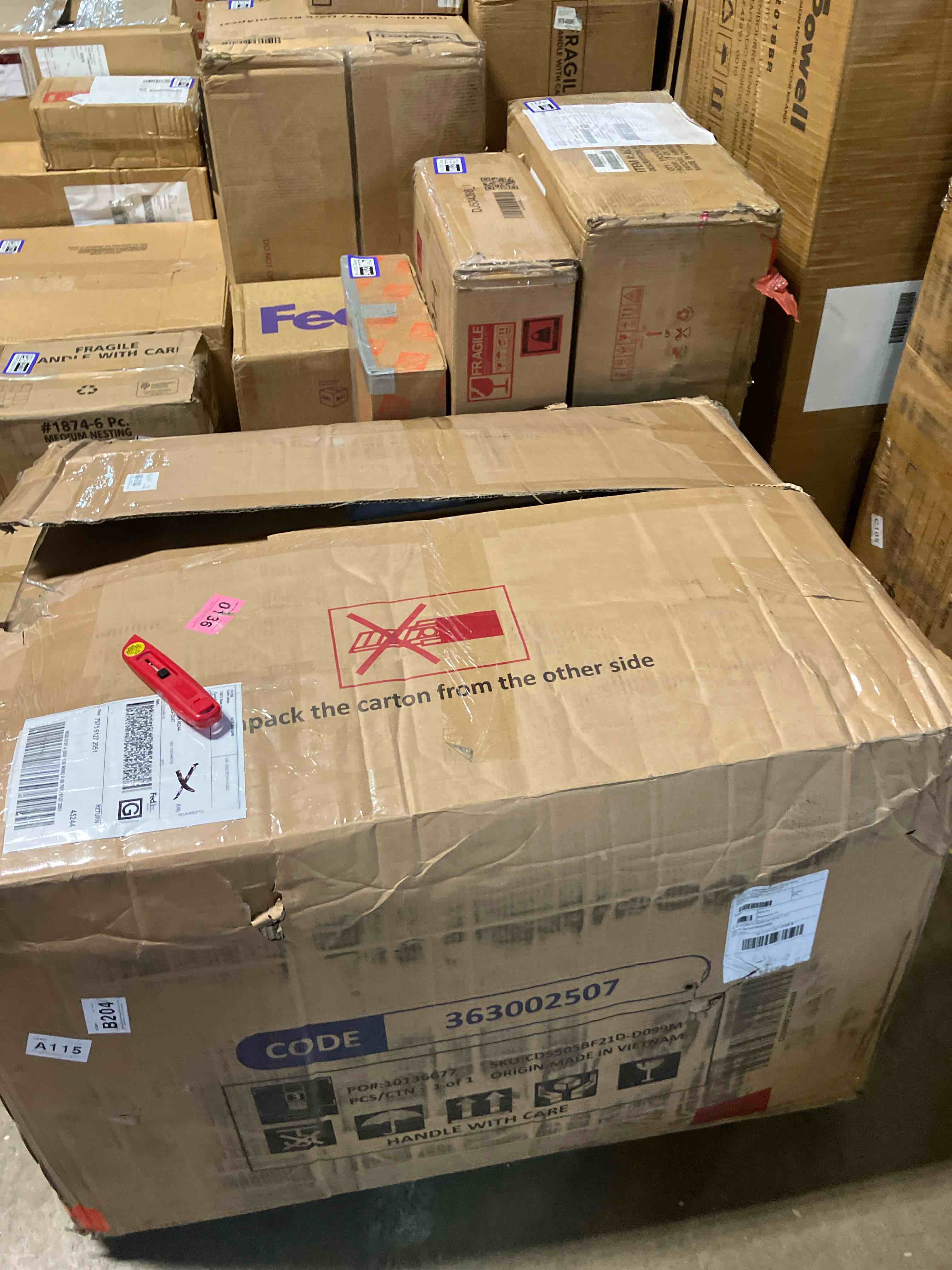https://s3.amazonaws.com/lotting-images-prod/phillipi/PPE3503105_1756483093674.jpeg