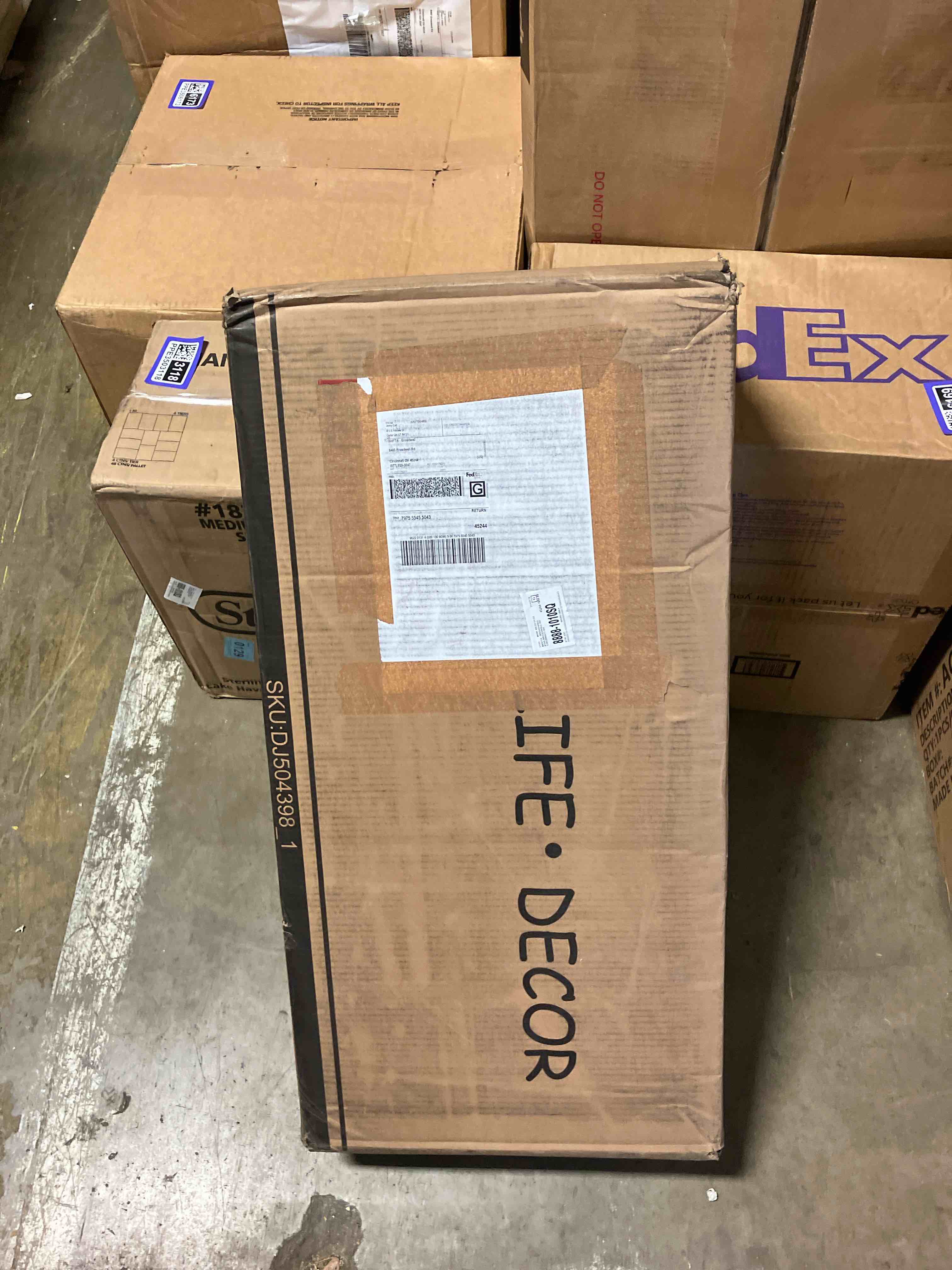 https://s3.amazonaws.com/lotting-images-prod/phillipi/PPE3503108_1756482336091.jpeg