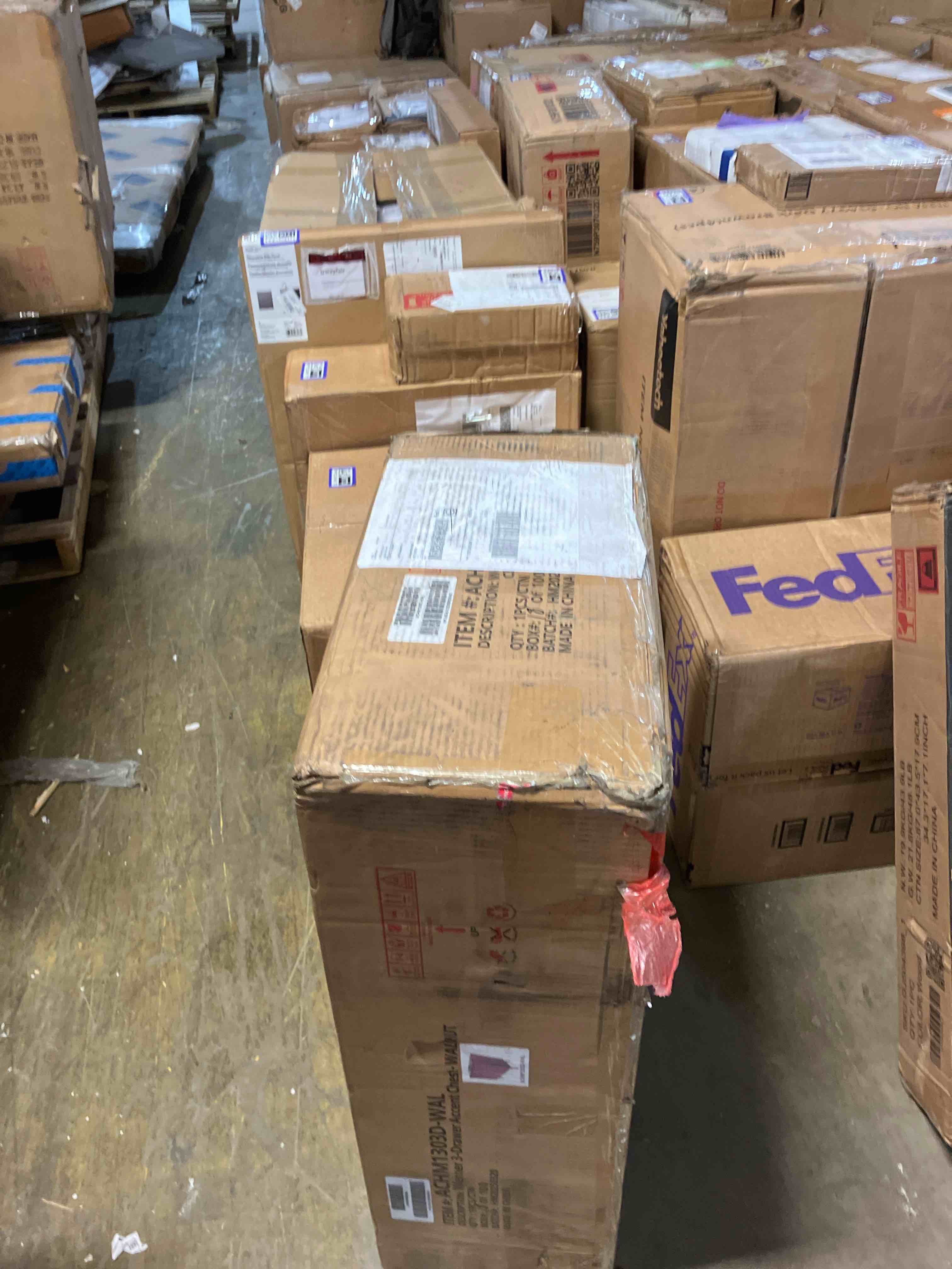 https://s3.amazonaws.com/lotting-images-prod/phillipi/PPE3503109_1756482223826.jpeg