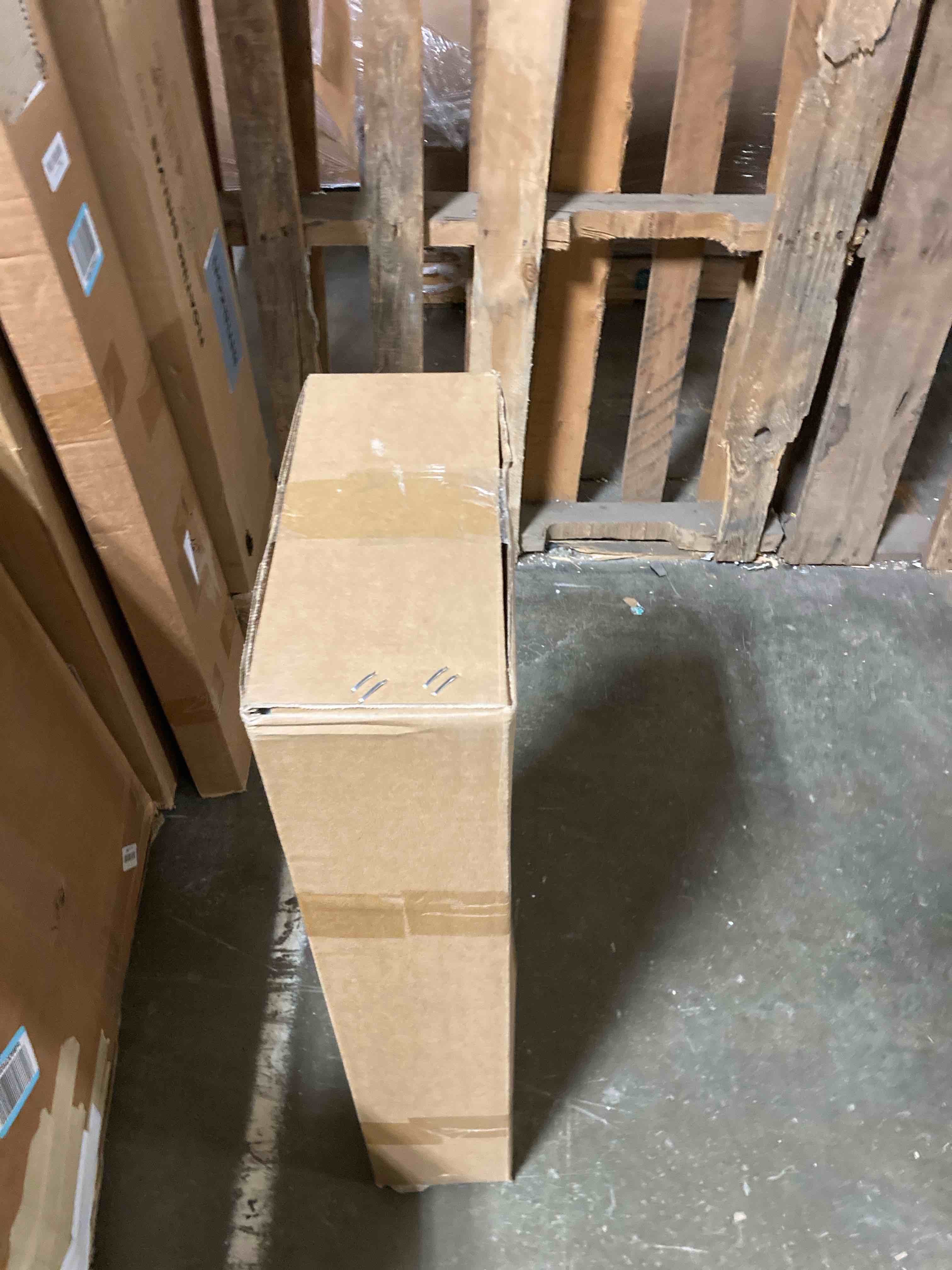 https://s3.amazonaws.com/lotting-images-prod/phillipi/PPE3503122_1756219553940.jpeg