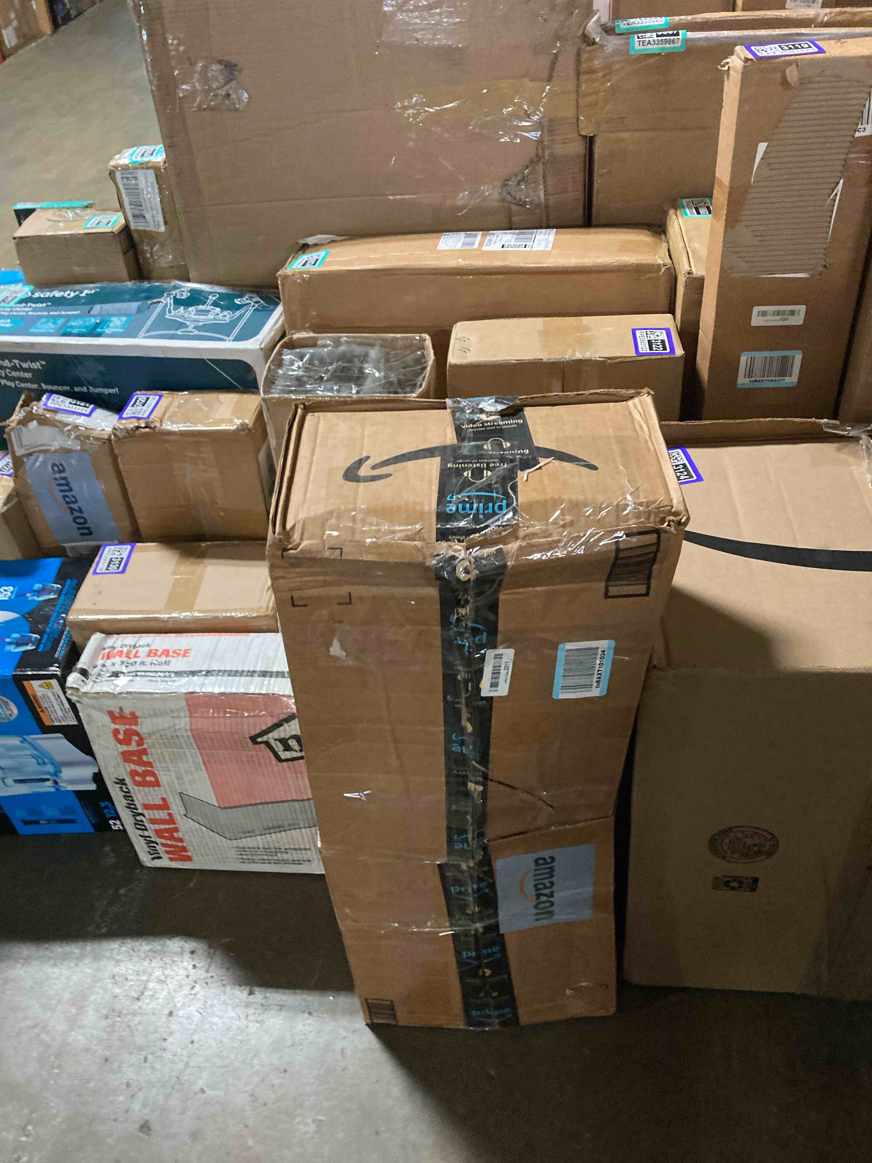 https://s3.amazonaws.com/lotting-images-prod/phillipi/PPE3503132_1756220594176.jpeg