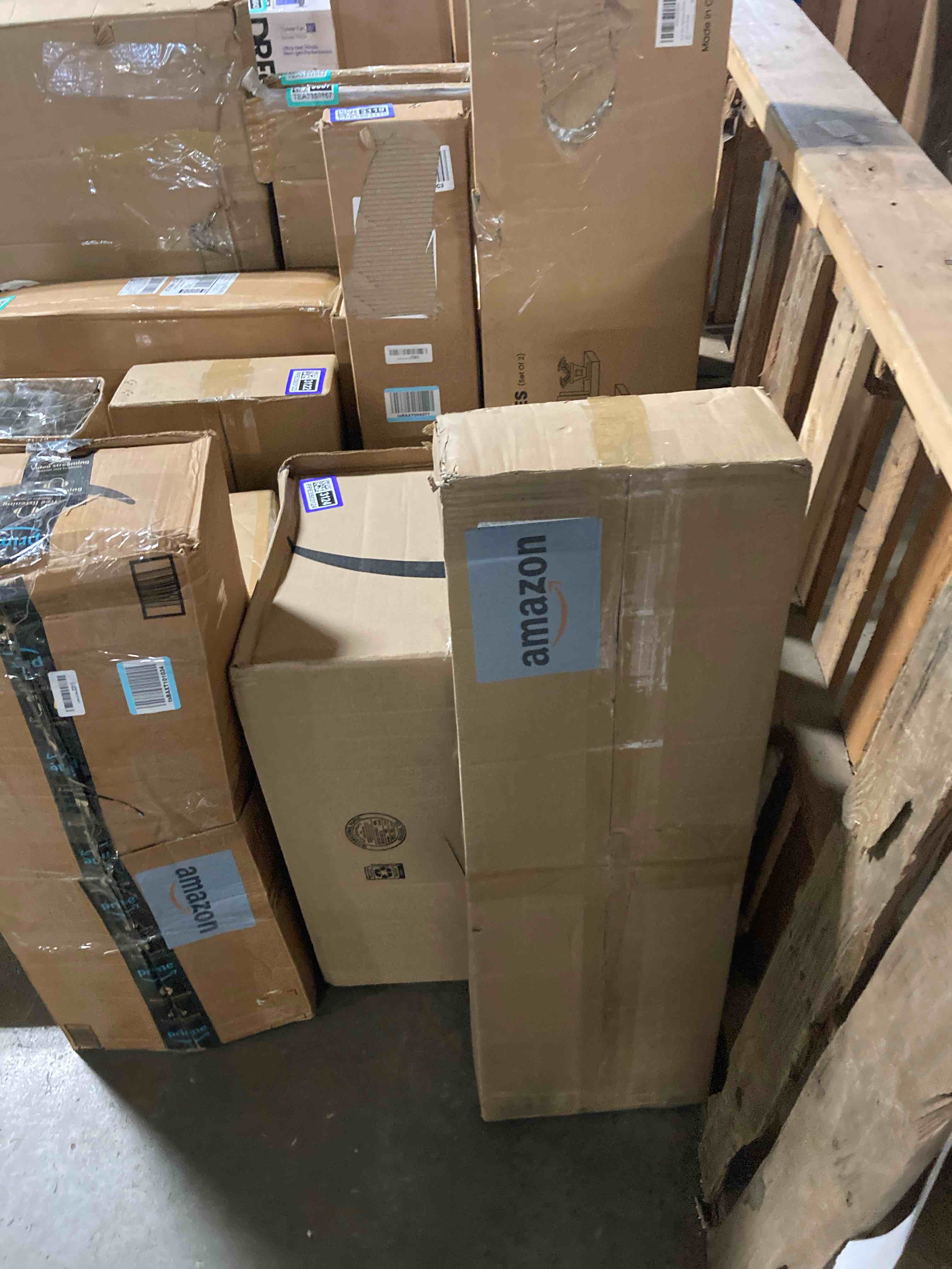 https://s3.amazonaws.com/lotting-images-prod/phillipi/PPE3503134_1756220736168.jpeg