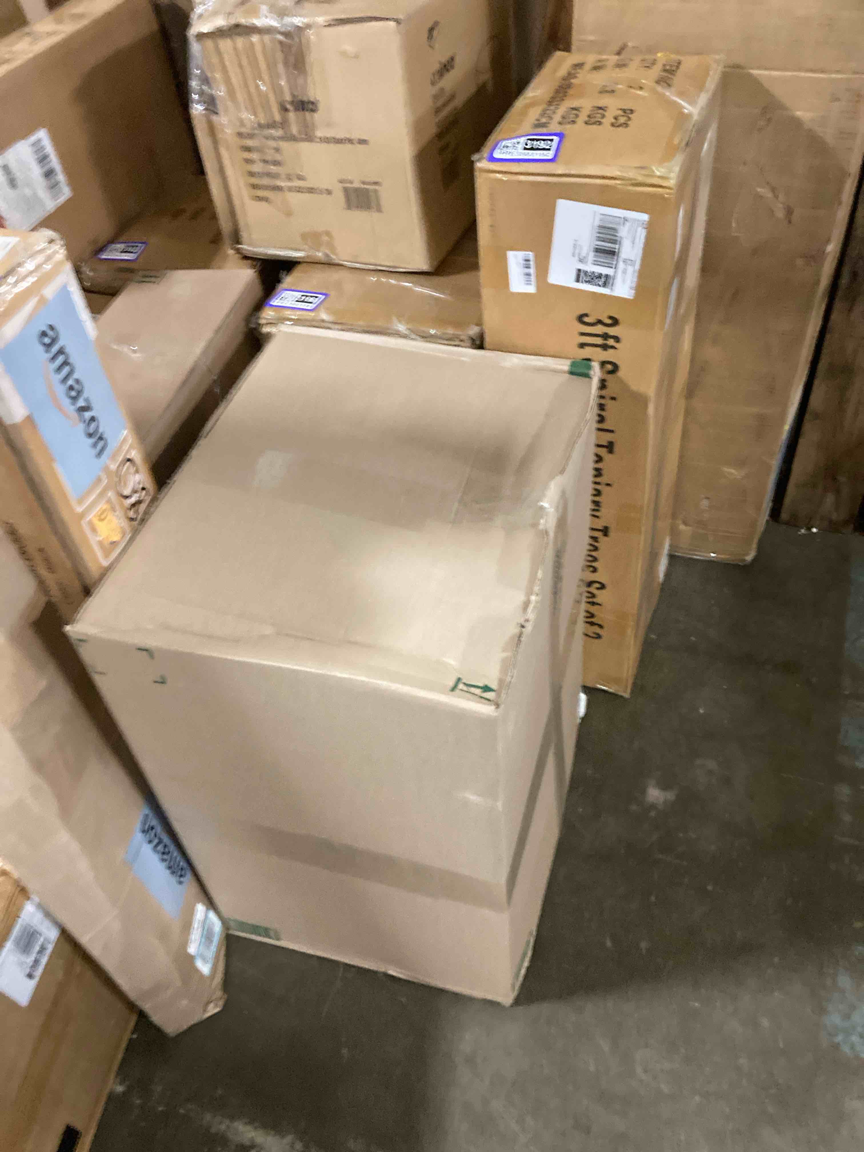 https://s3.amazonaws.com/lotting-images-prod/phillipi/PPE3503195_1756227635304.jpeg