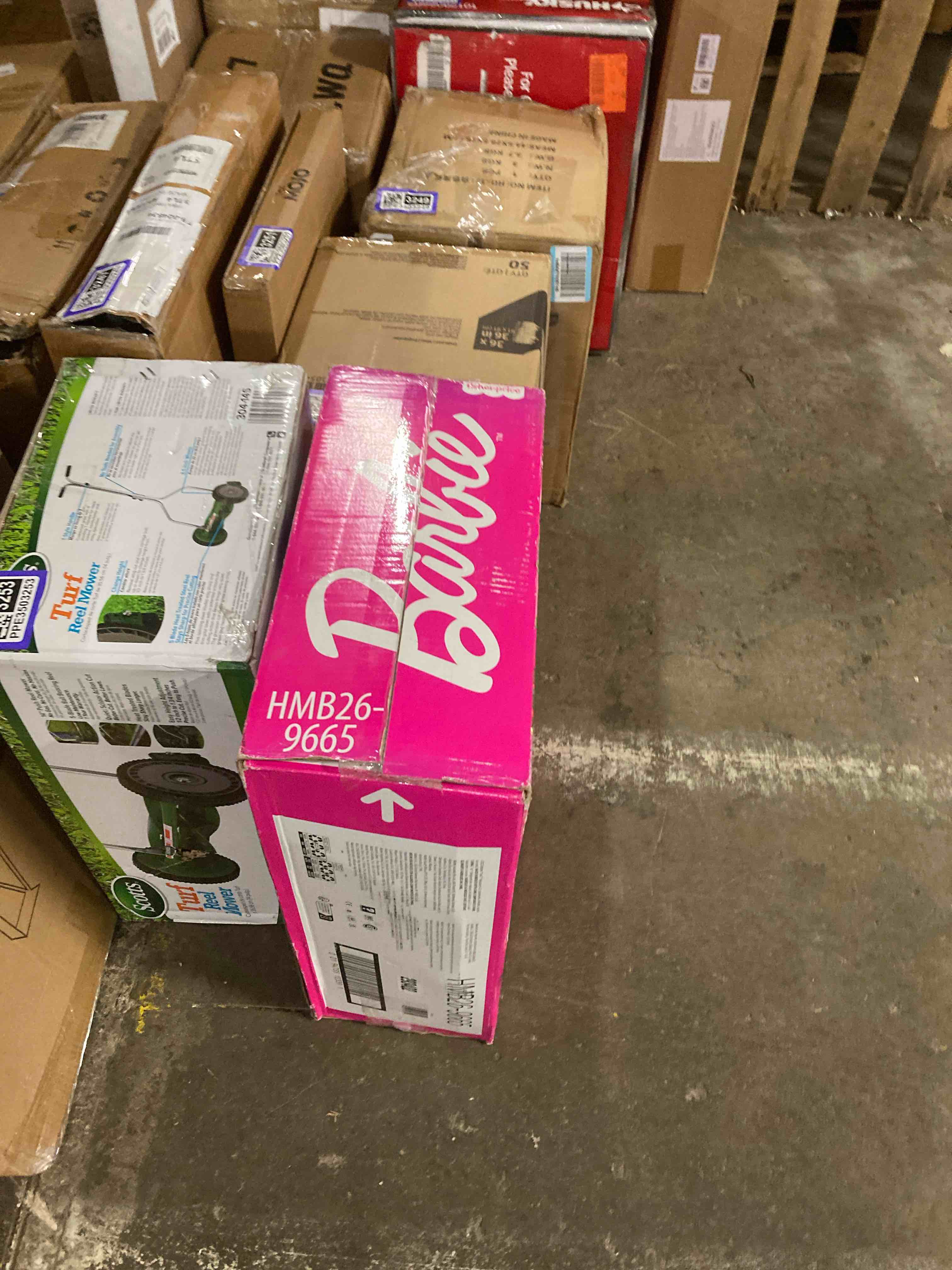 https://s3.amazonaws.com/lotting-images-prod/phillipi/PPE3503254_1756234506537.jpeg