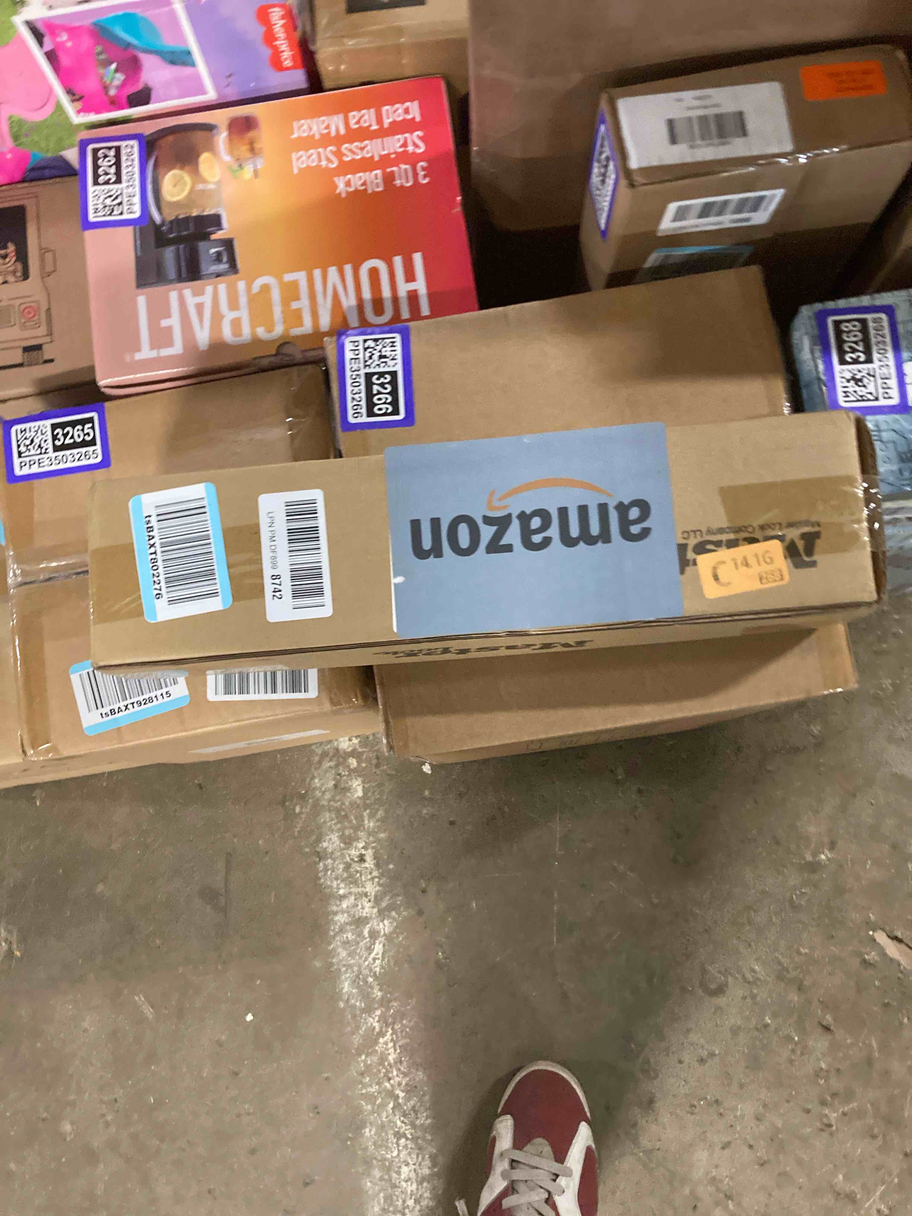 https://s3.amazonaws.com/lotting-images-prod/phillipi/PPE3503269_1756236207711.jpeg