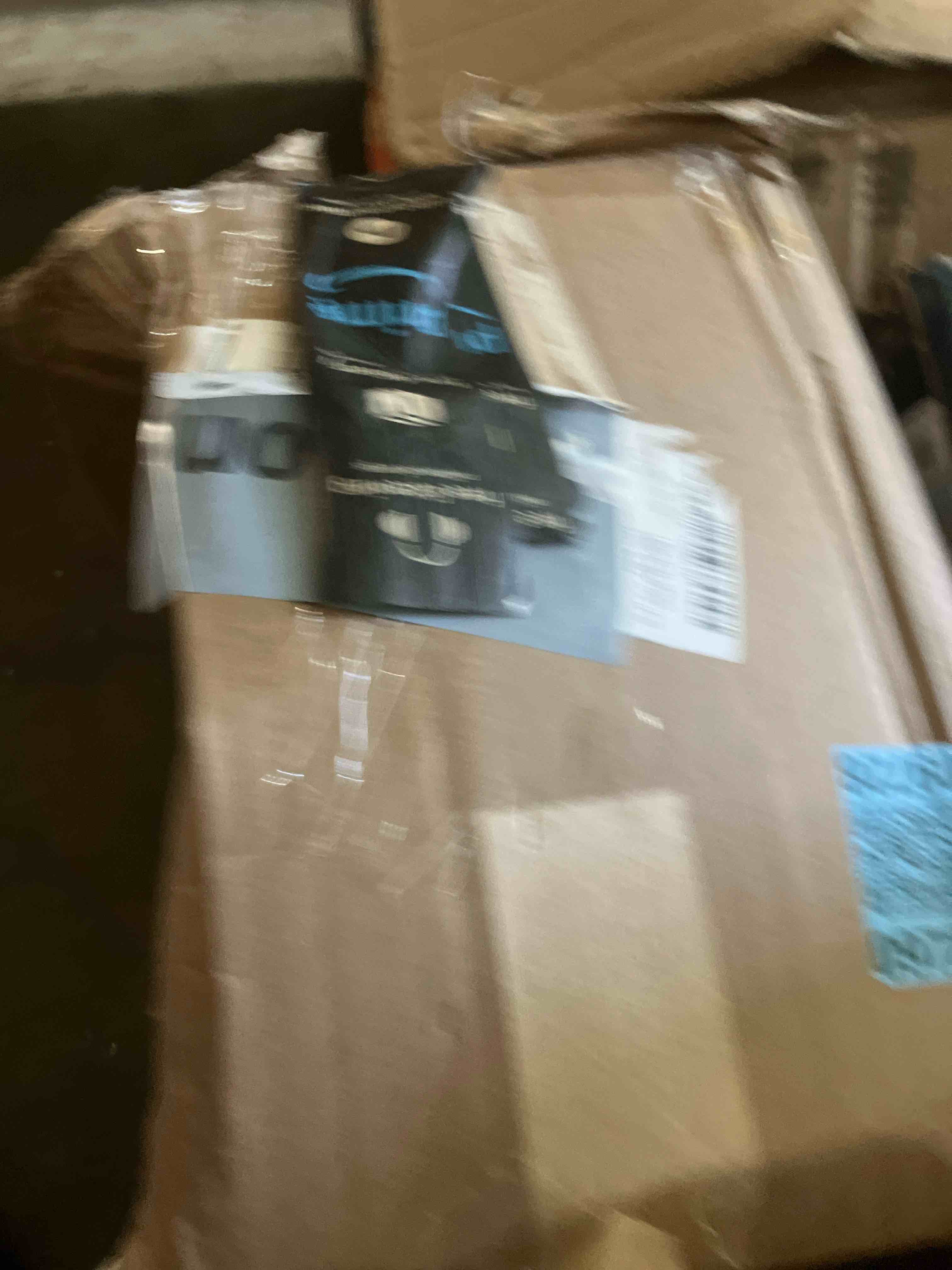 https://s3.amazonaws.com/lotting-images-prod/phillipi/PPE3503276_1756307537641.jpeg