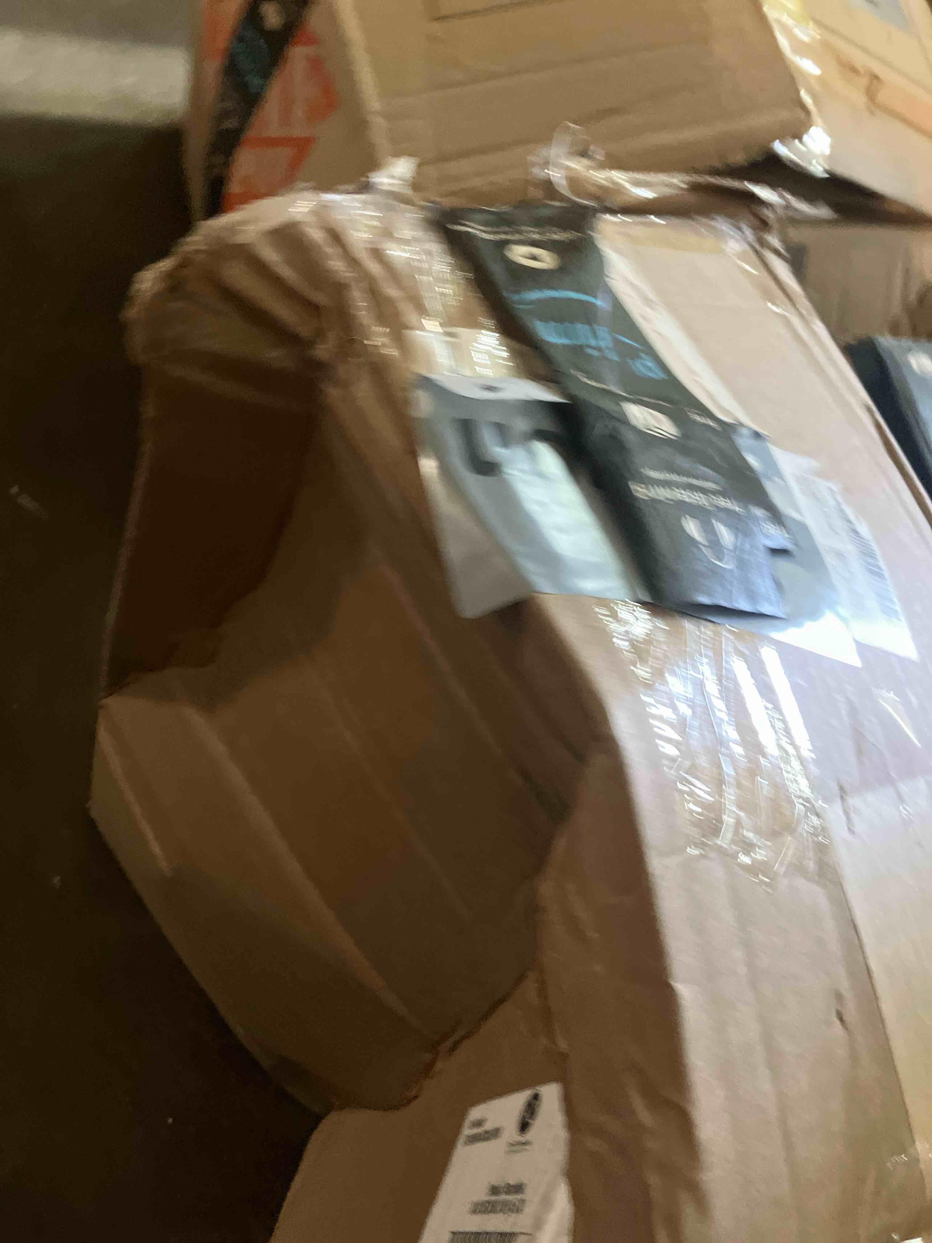 https://s3.amazonaws.com/lotting-images-prod/phillipi/PPE3503276_1756307538919.jpeg