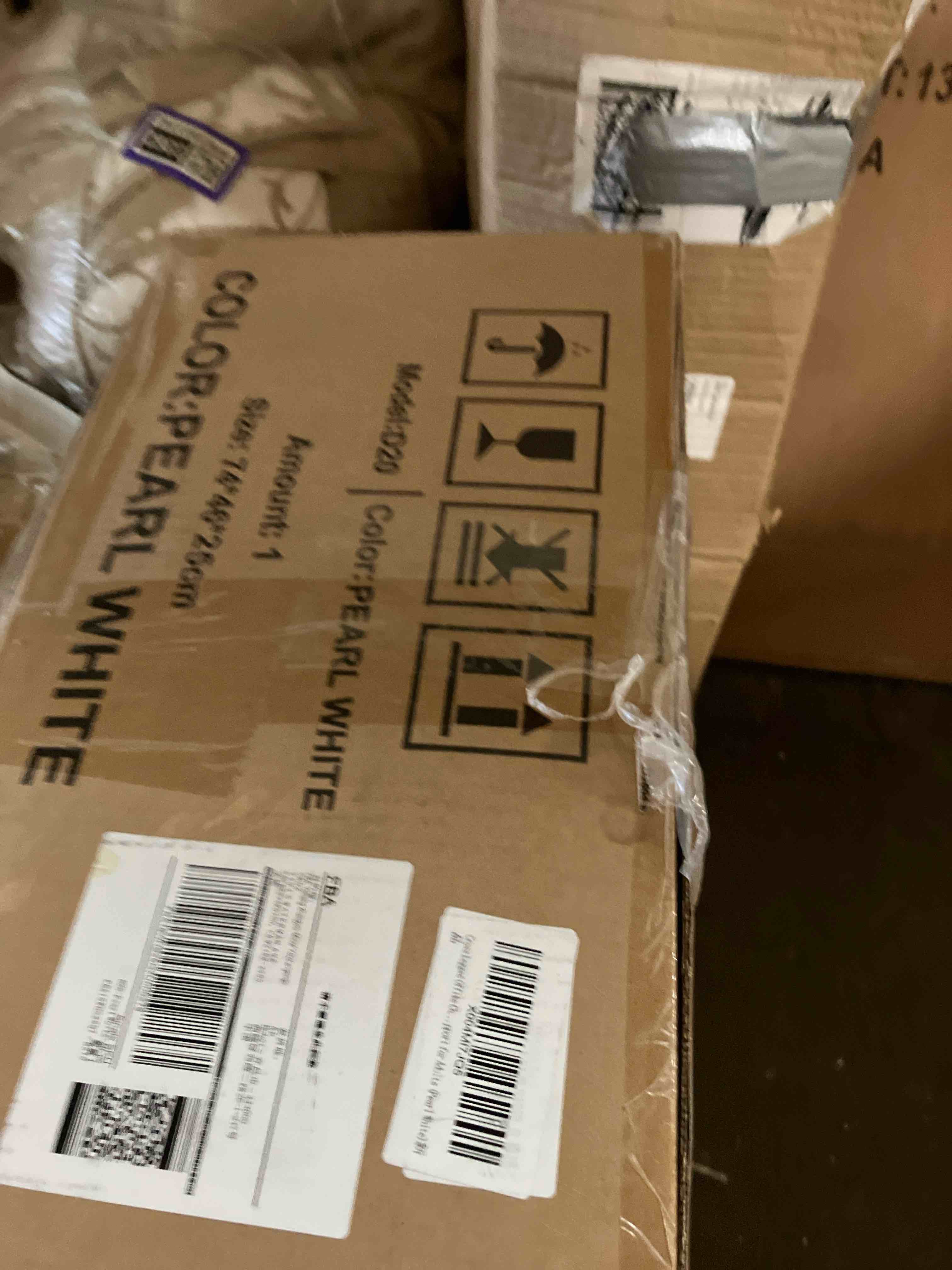 https://s3.amazonaws.com/lotting-images-prod/phillipi/PPE3503371_1756387539360.jpeg