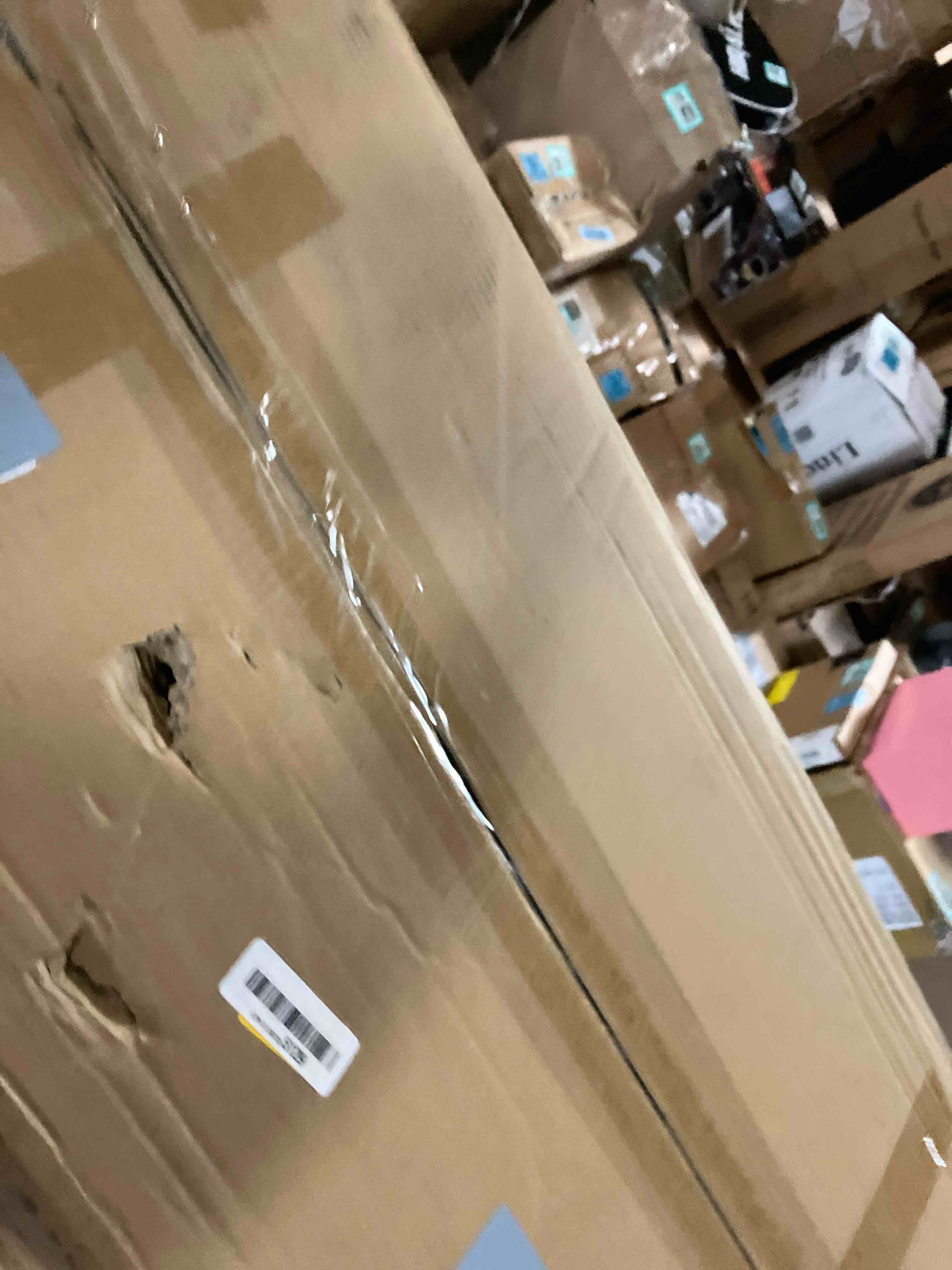 https://s3.amazonaws.com/lotting-images-prod/phillipi/PPE3503403_1756395936041.jpeg