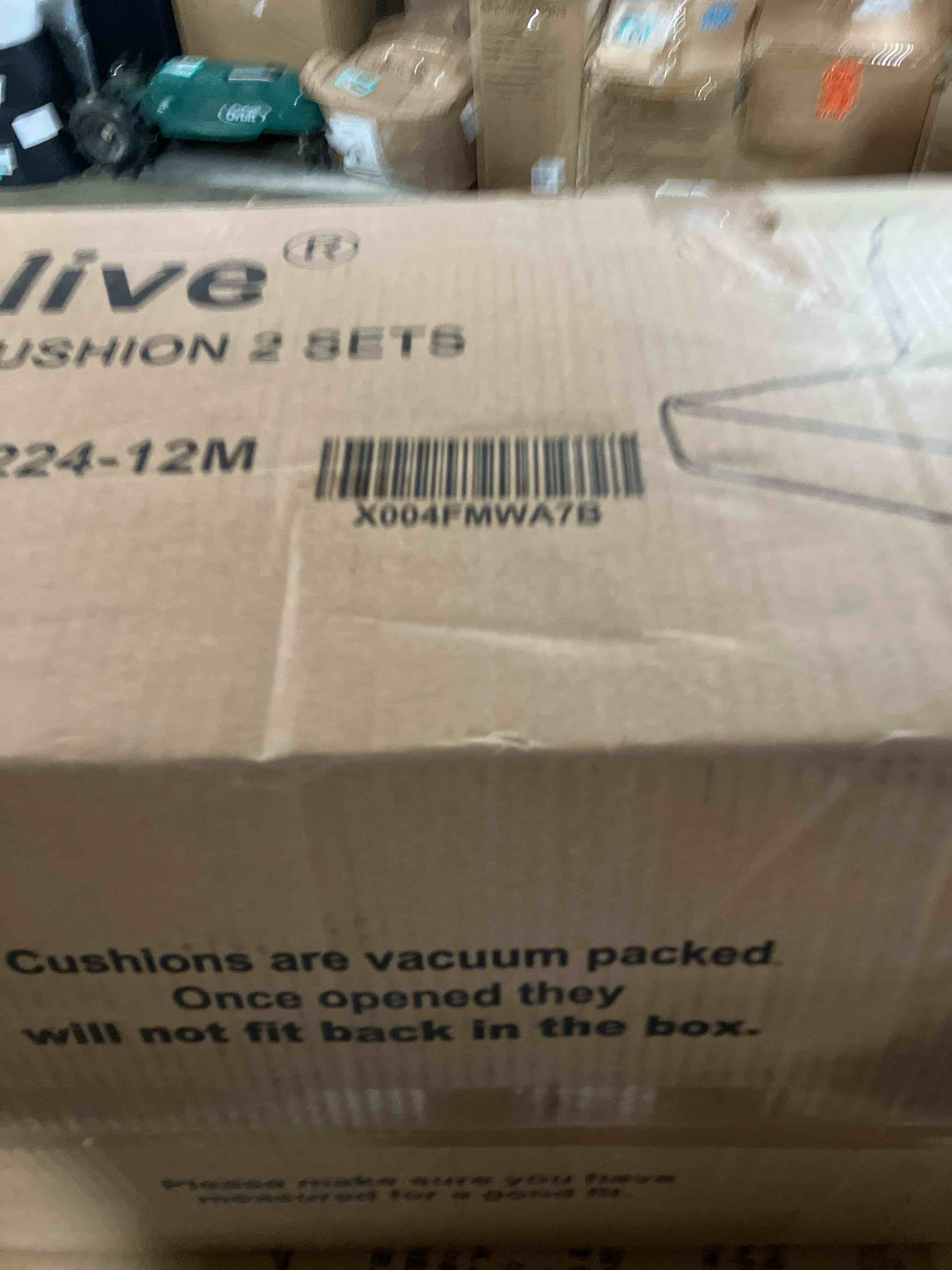 https://s3.amazonaws.com/lotting-images-prod/phillipi/PPE3503408_1756396215696.jpeg