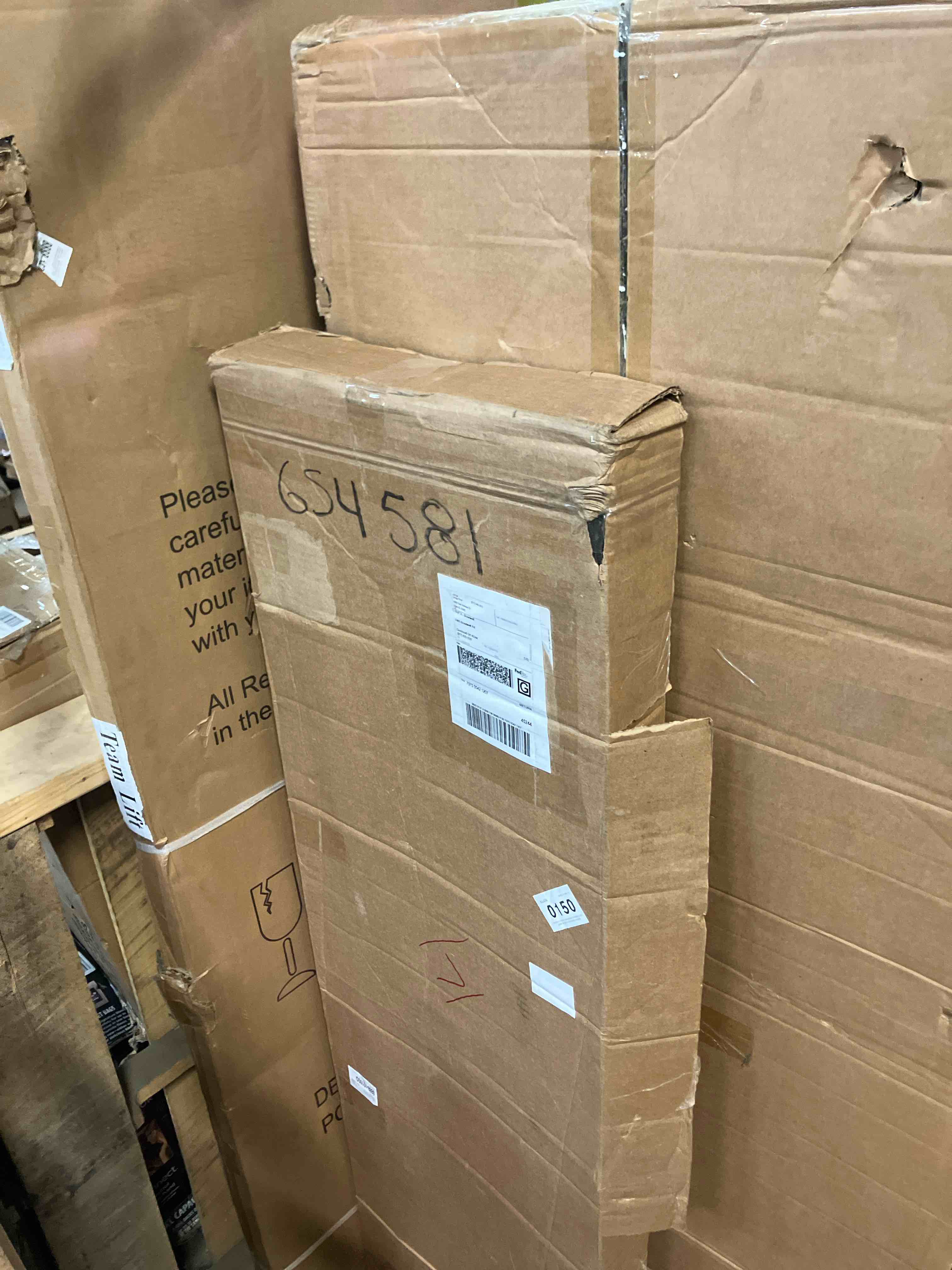 https://s3.amazonaws.com/lotting-images-prod/phillipi/PPE3503542_1756493865081.jpeg