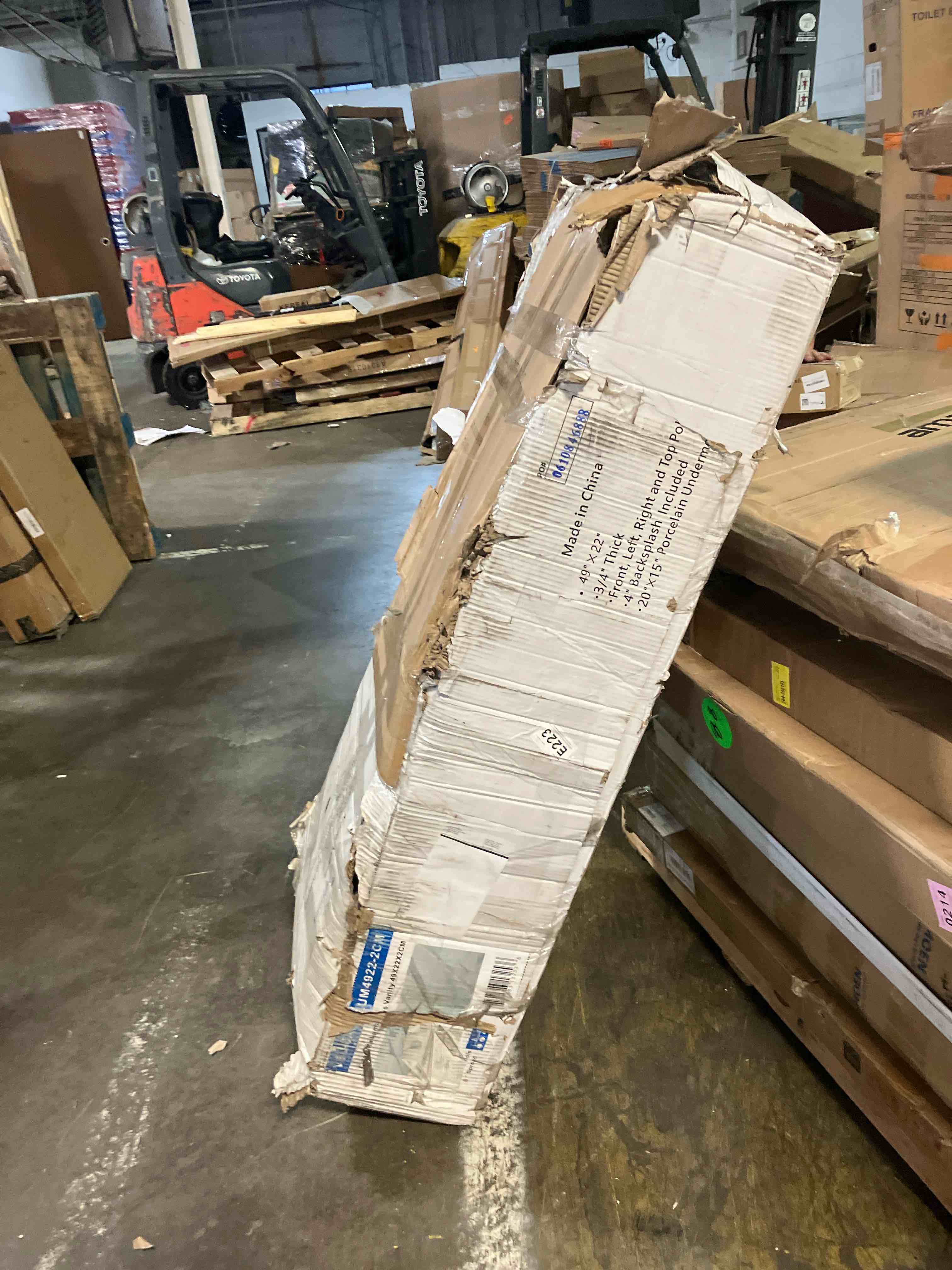 https://s3.amazonaws.com/lotting-images-prod/phillipi/PPE3503553_1756499591658.jpeg