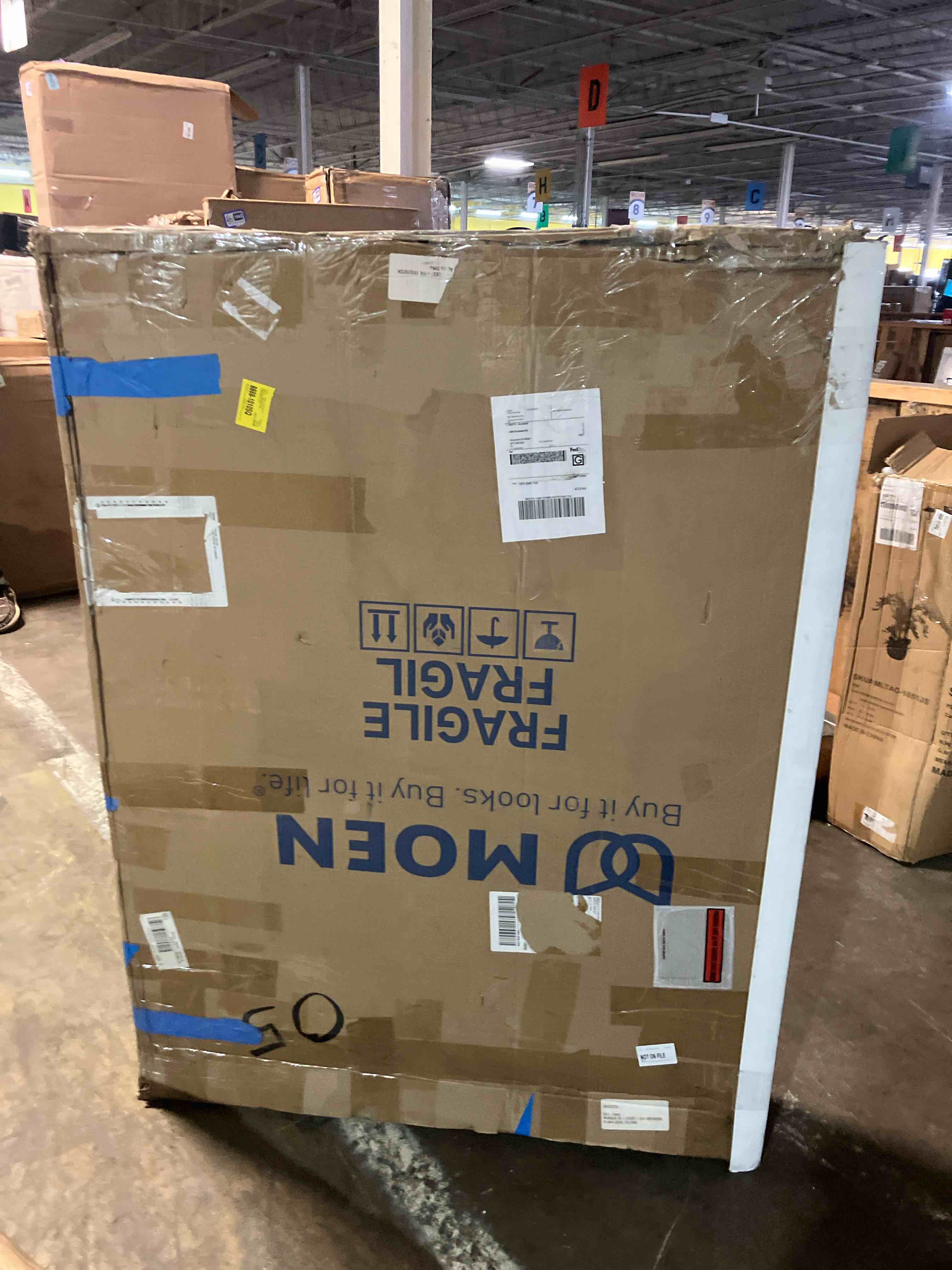 https://s3.amazonaws.com/lotting-images-prod/phillipi/PPE3503566_1756501715418.jpeg
