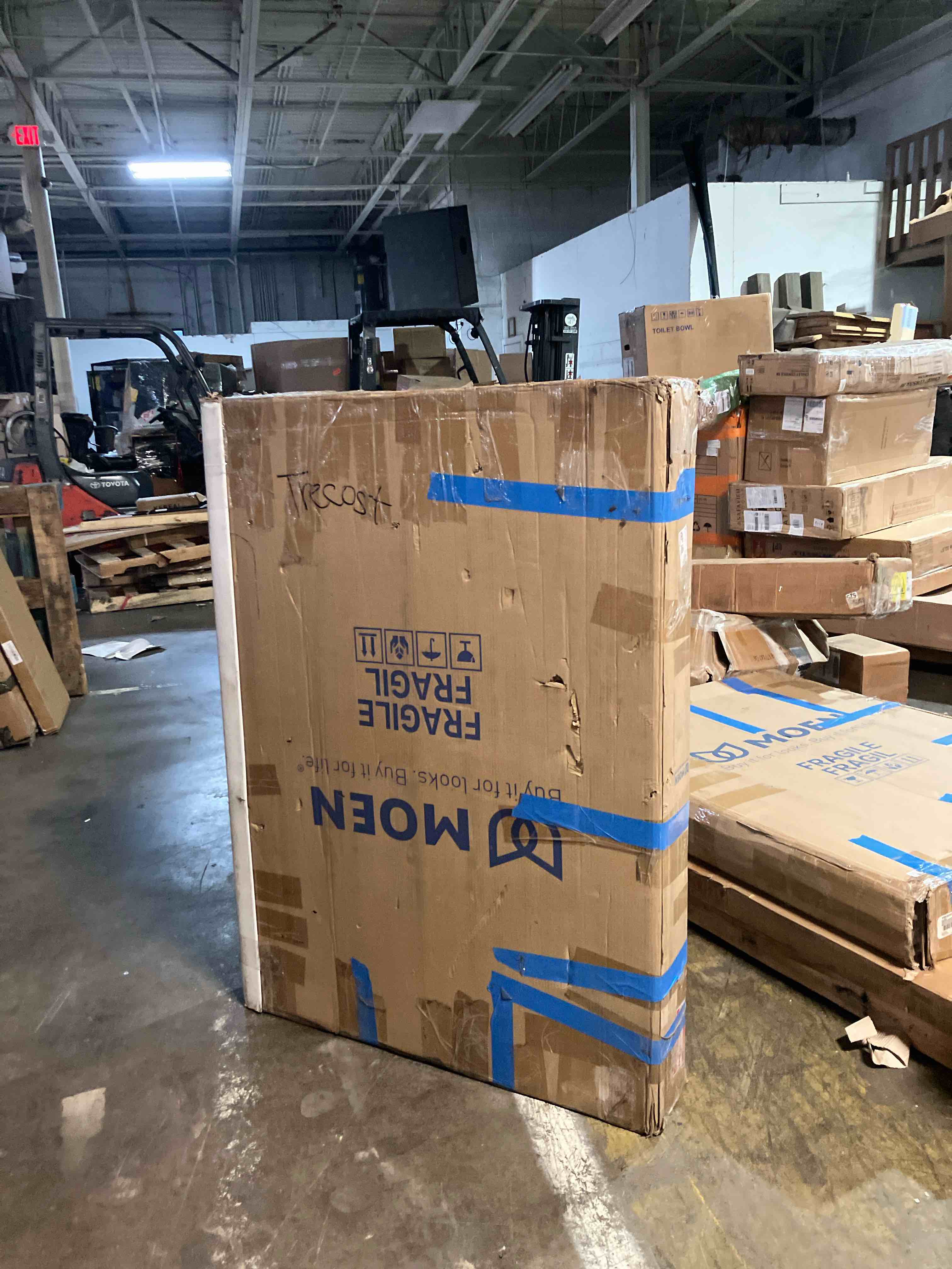 https://s3.amazonaws.com/lotting-images-prod/phillipi/PPE3503566_1756501723676.jpeg