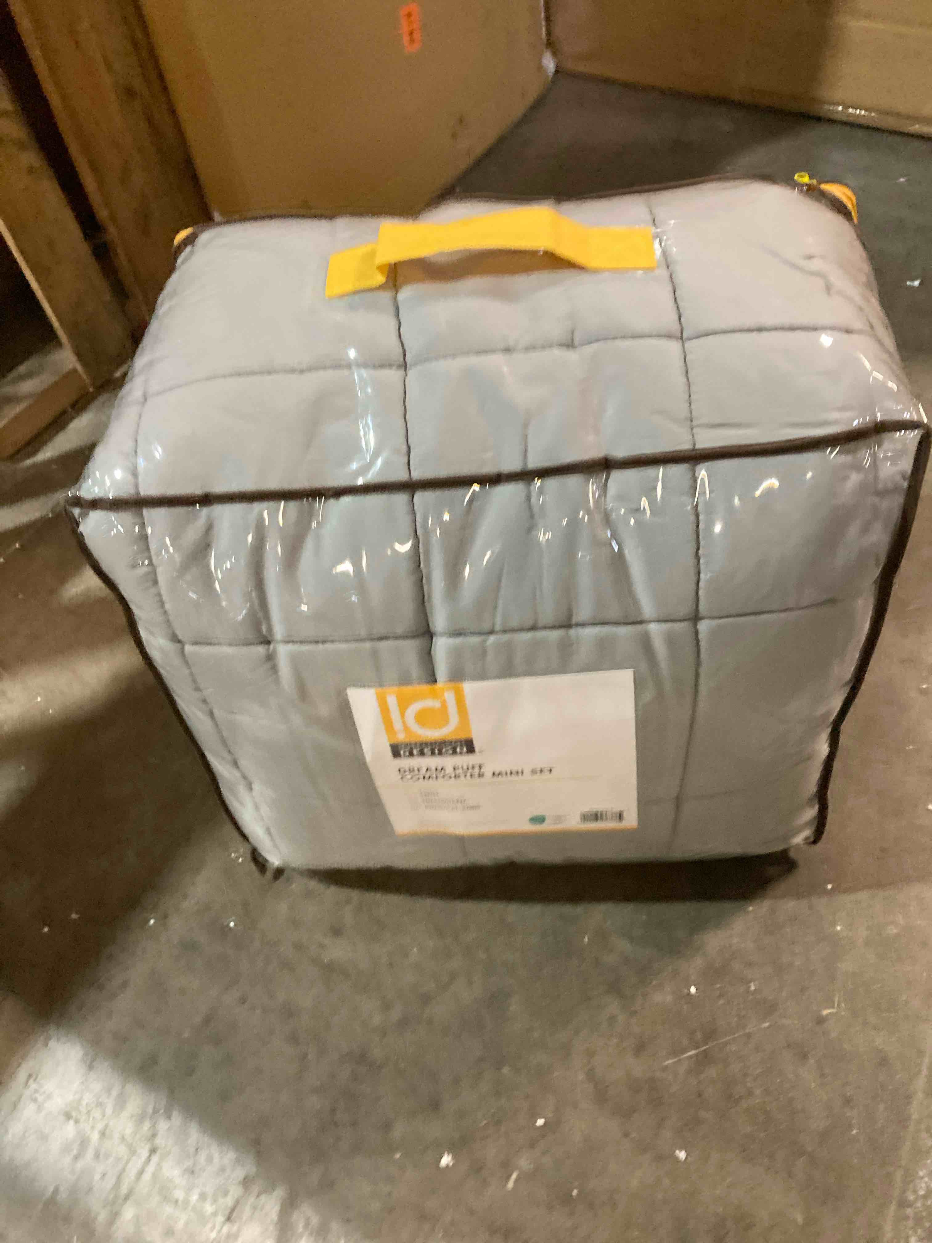 https://s3.amazonaws.com/lotting-images-prod/phillipi/PPE3503603_1756492756216.jpeg