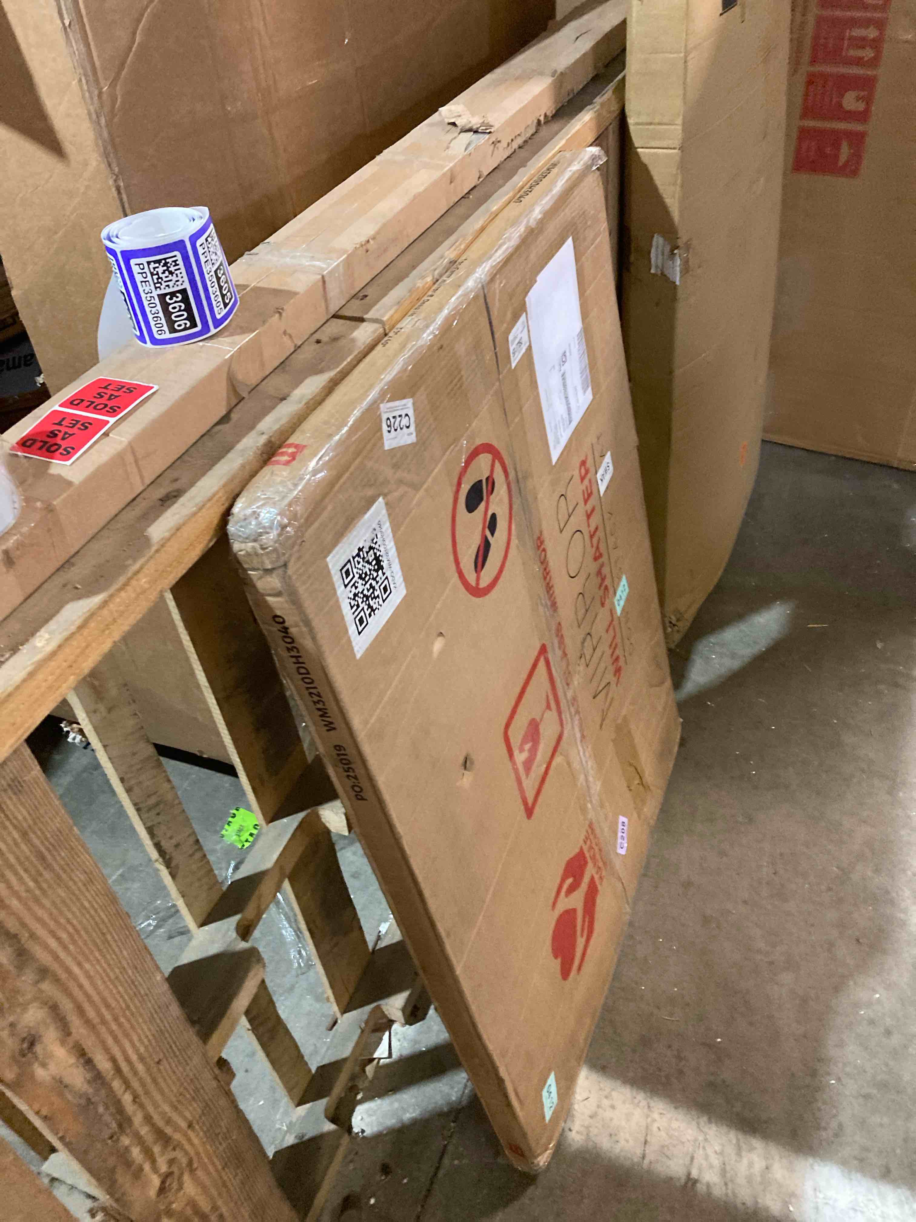 https://s3.amazonaws.com/lotting-images-prod/phillipi/PPE3503605_1756493040042.jpeg