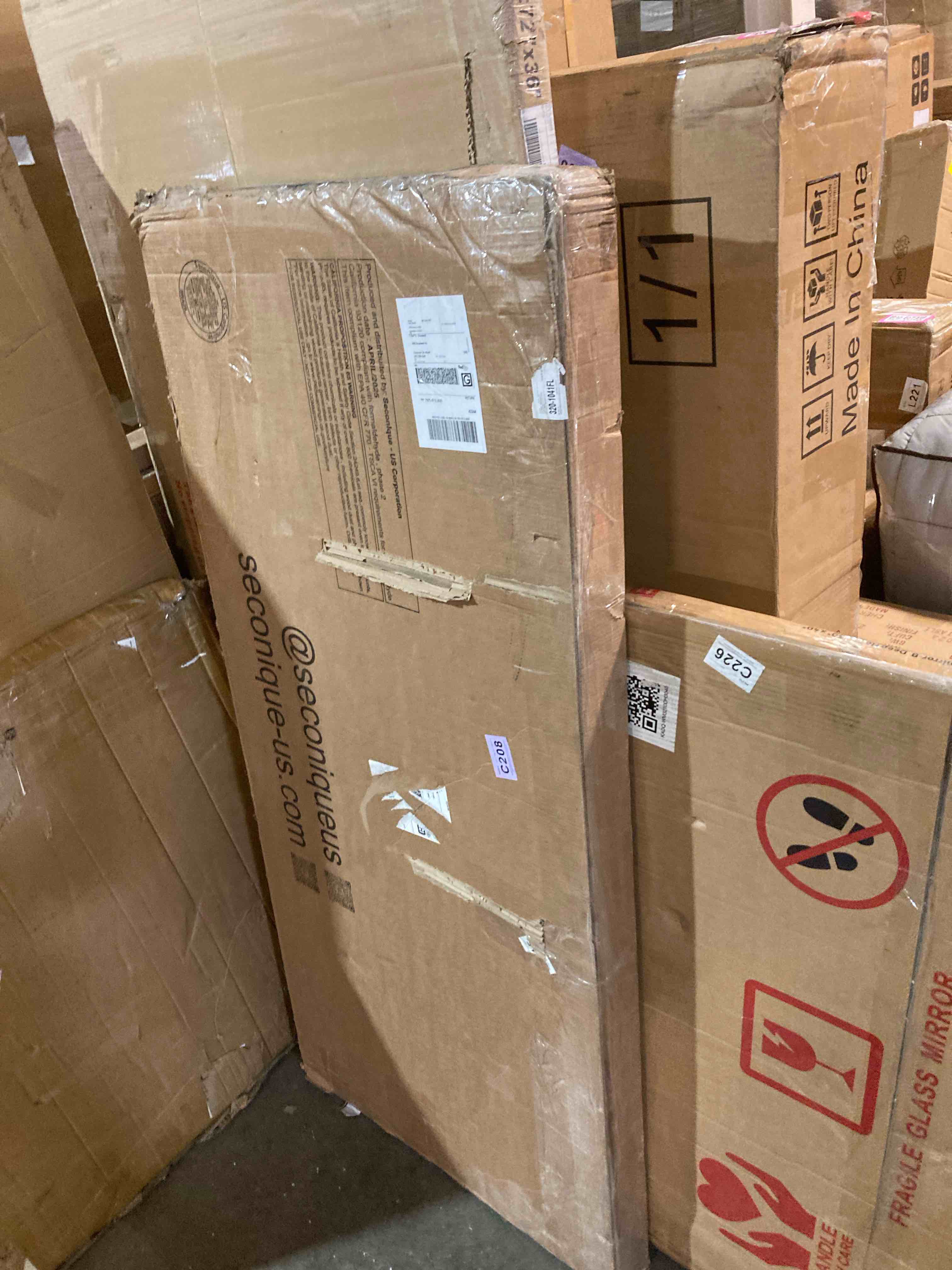 https://s3.amazonaws.com/lotting-images-prod/phillipi/PPE3503607_1756493275407.jpeg