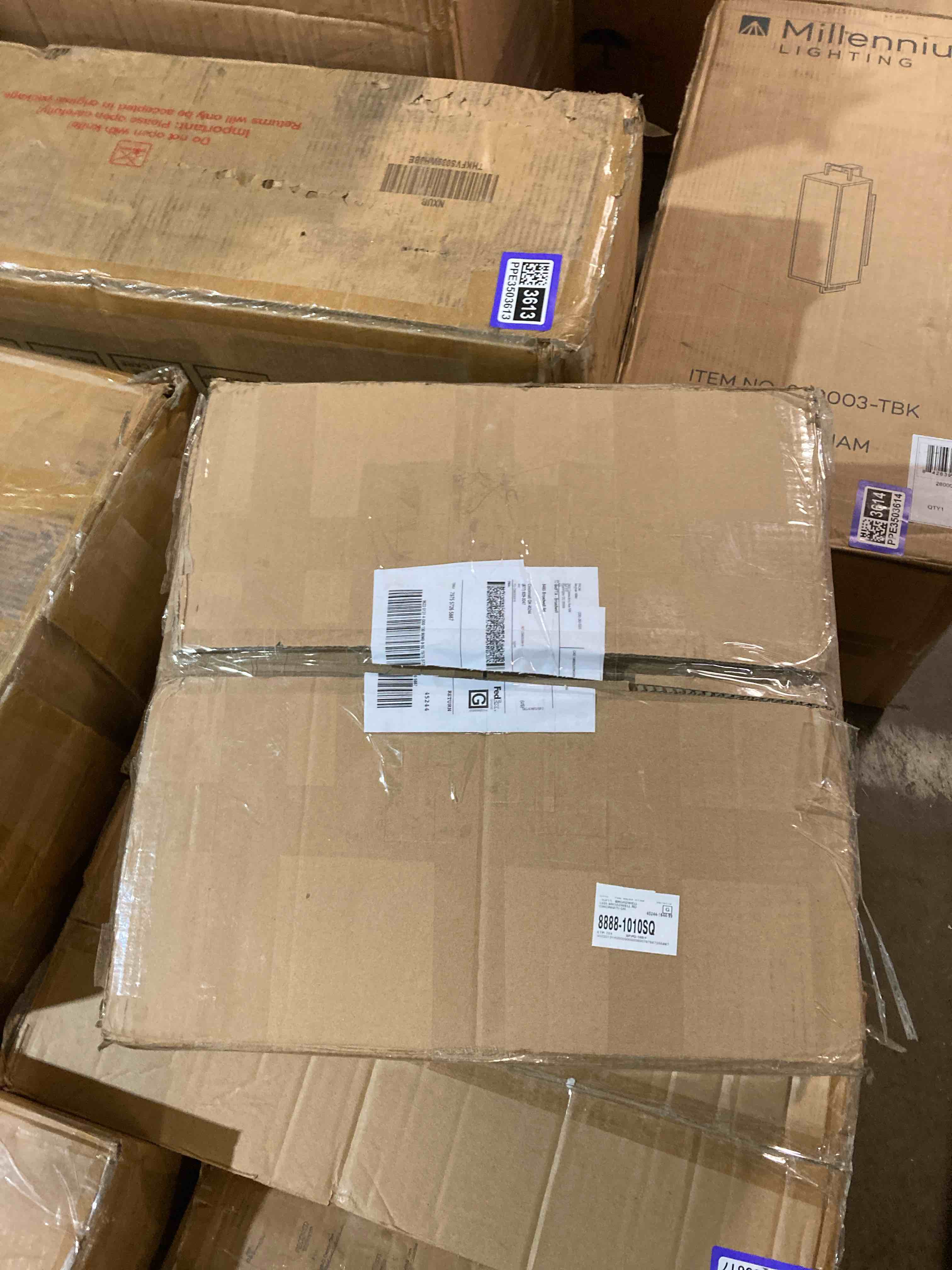 https://s3.amazonaws.com/lotting-images-prod/phillipi/PPE3503623_1756495288092.jpeg