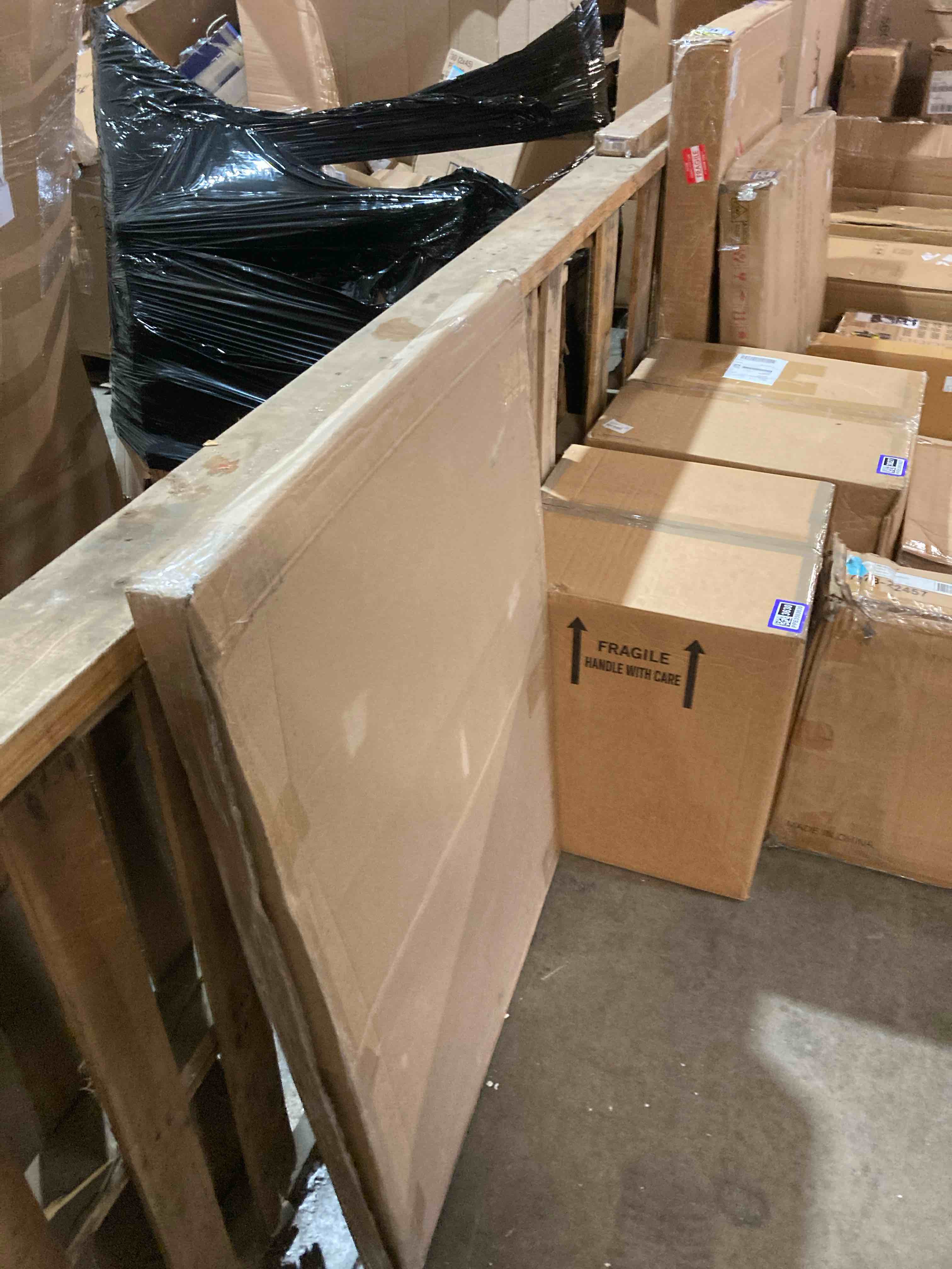 https://s3.amazonaws.com/lotting-images-prod/phillipi/PPE3503633_1756497636883.jpeg