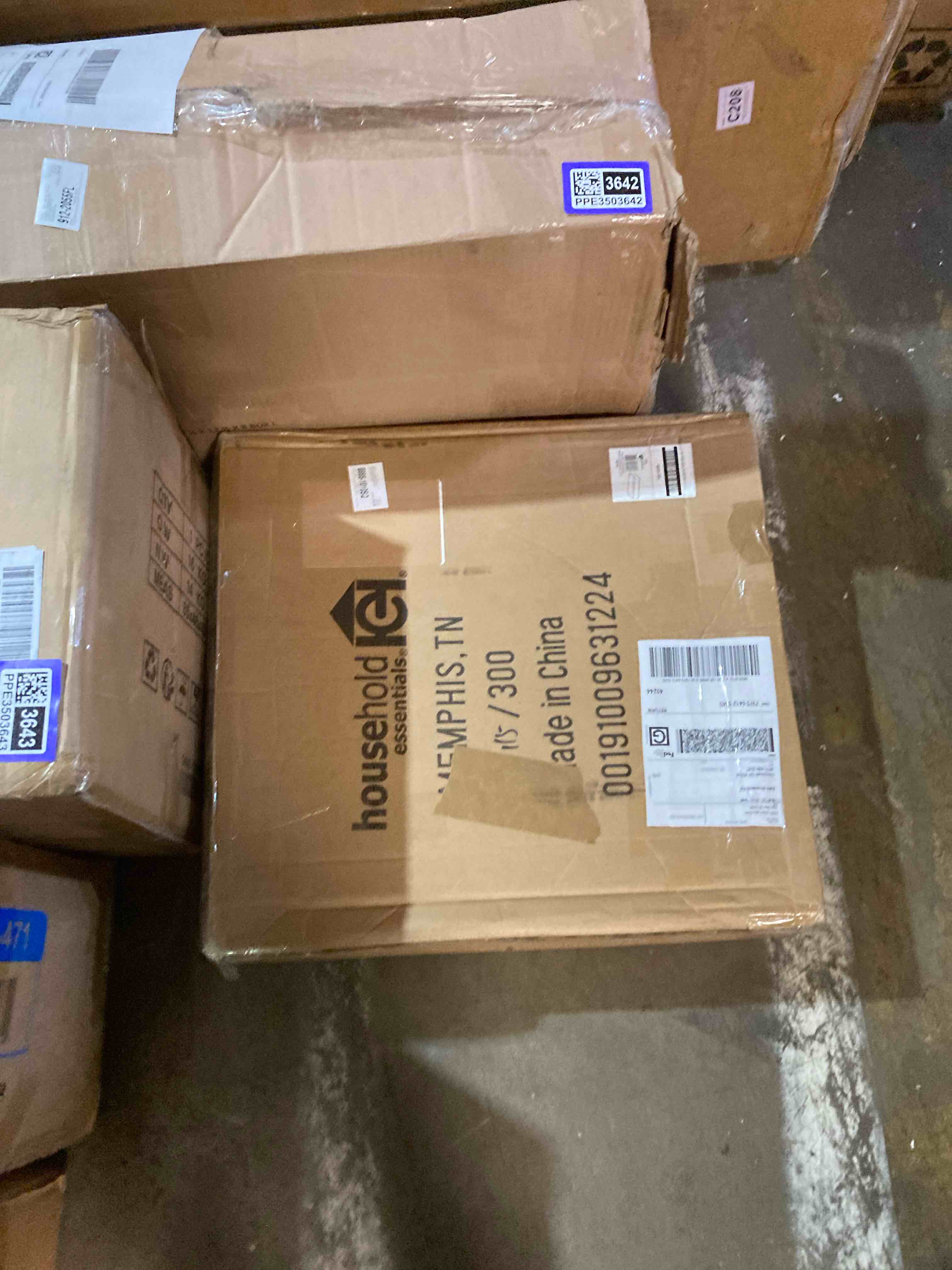 https://s3.amazonaws.com/lotting-images-prod/phillipi/PPE3503648_1756499469352.jpeg