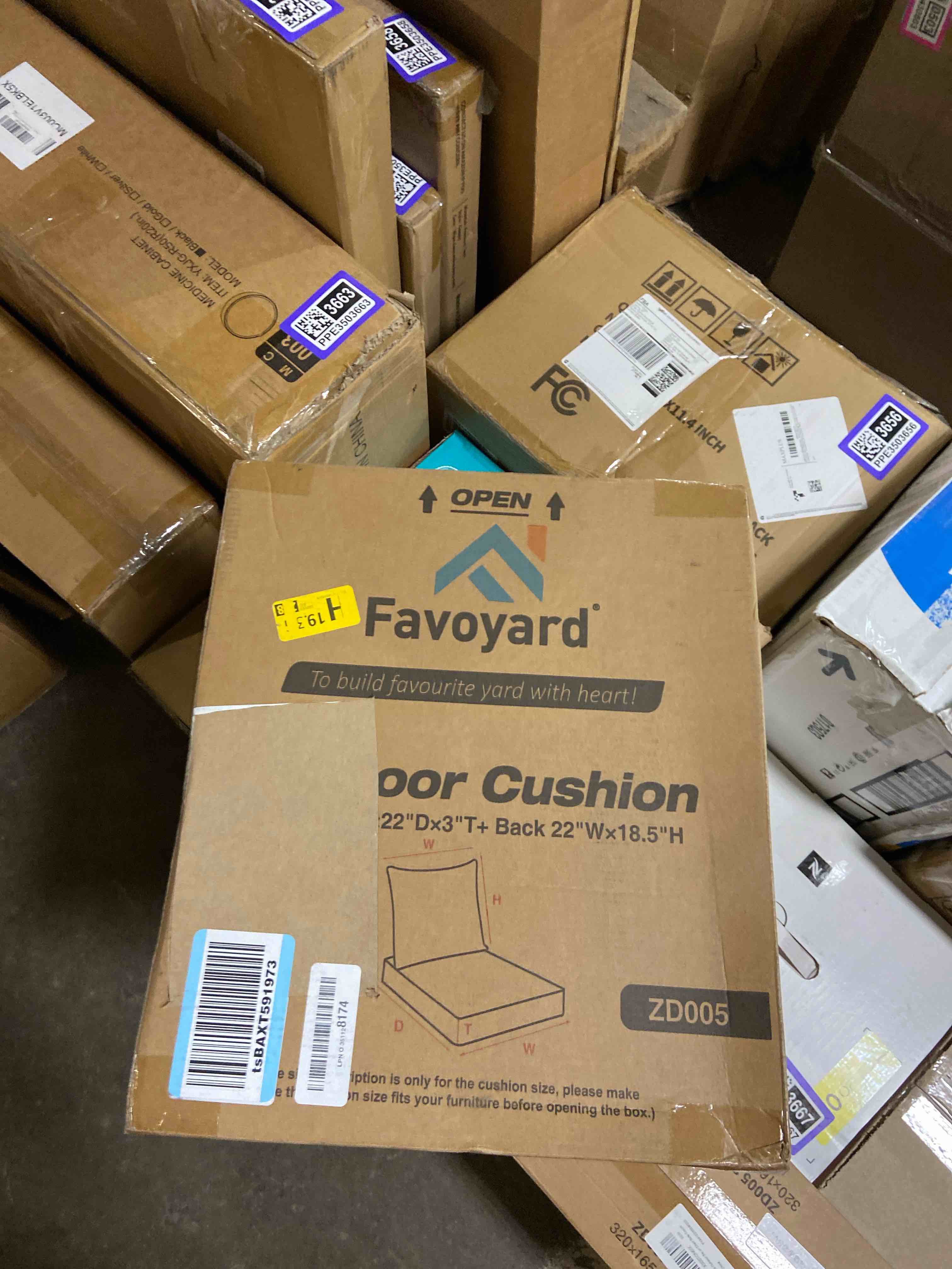 https://s3.amazonaws.com/lotting-images-prod/phillipi/PPE3503676_1756827015797.jpeg