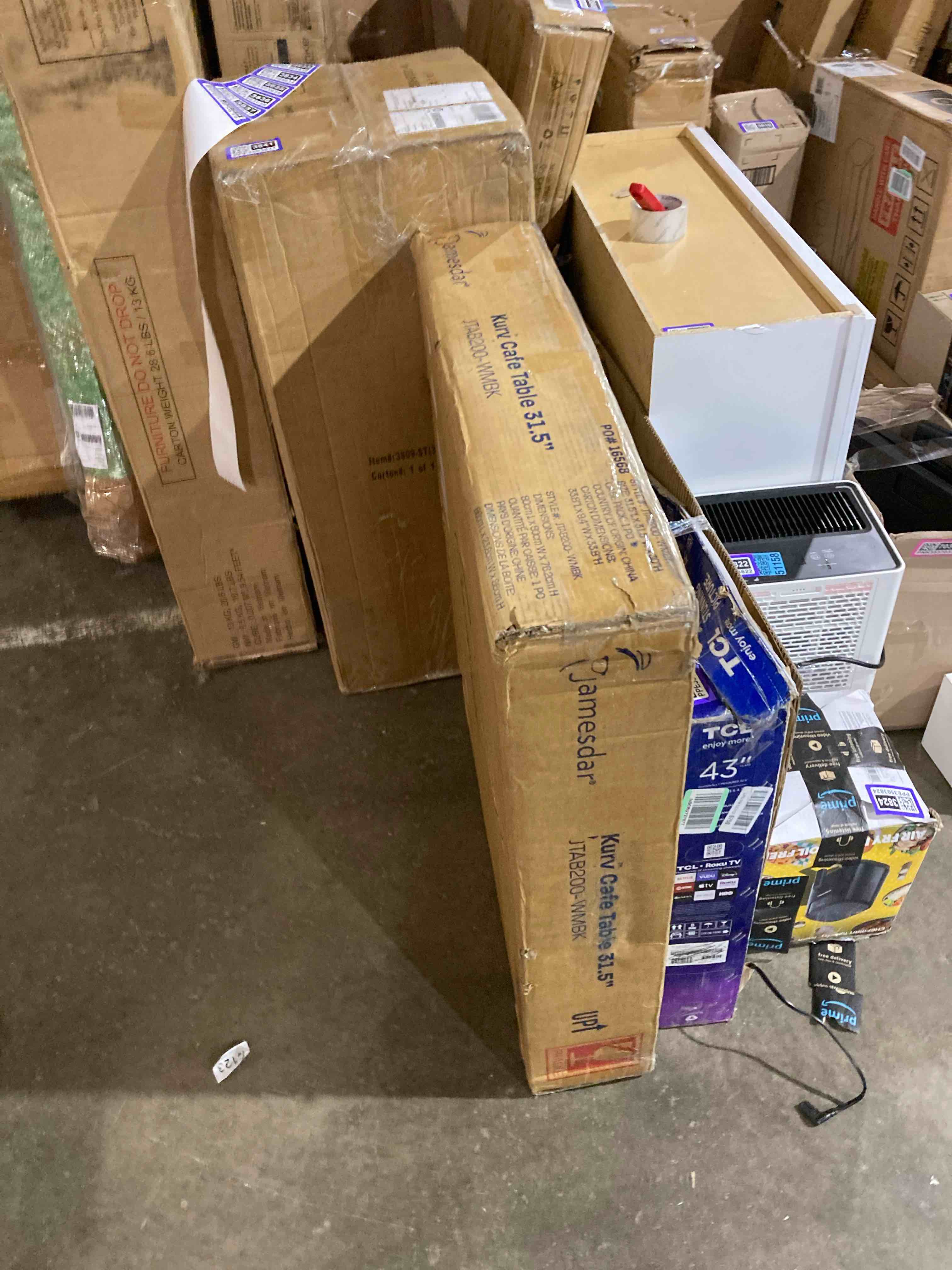 https://s3.amazonaws.com/lotting-images-prod/phillipi/PPE3503838_1756835293186.jpeg
