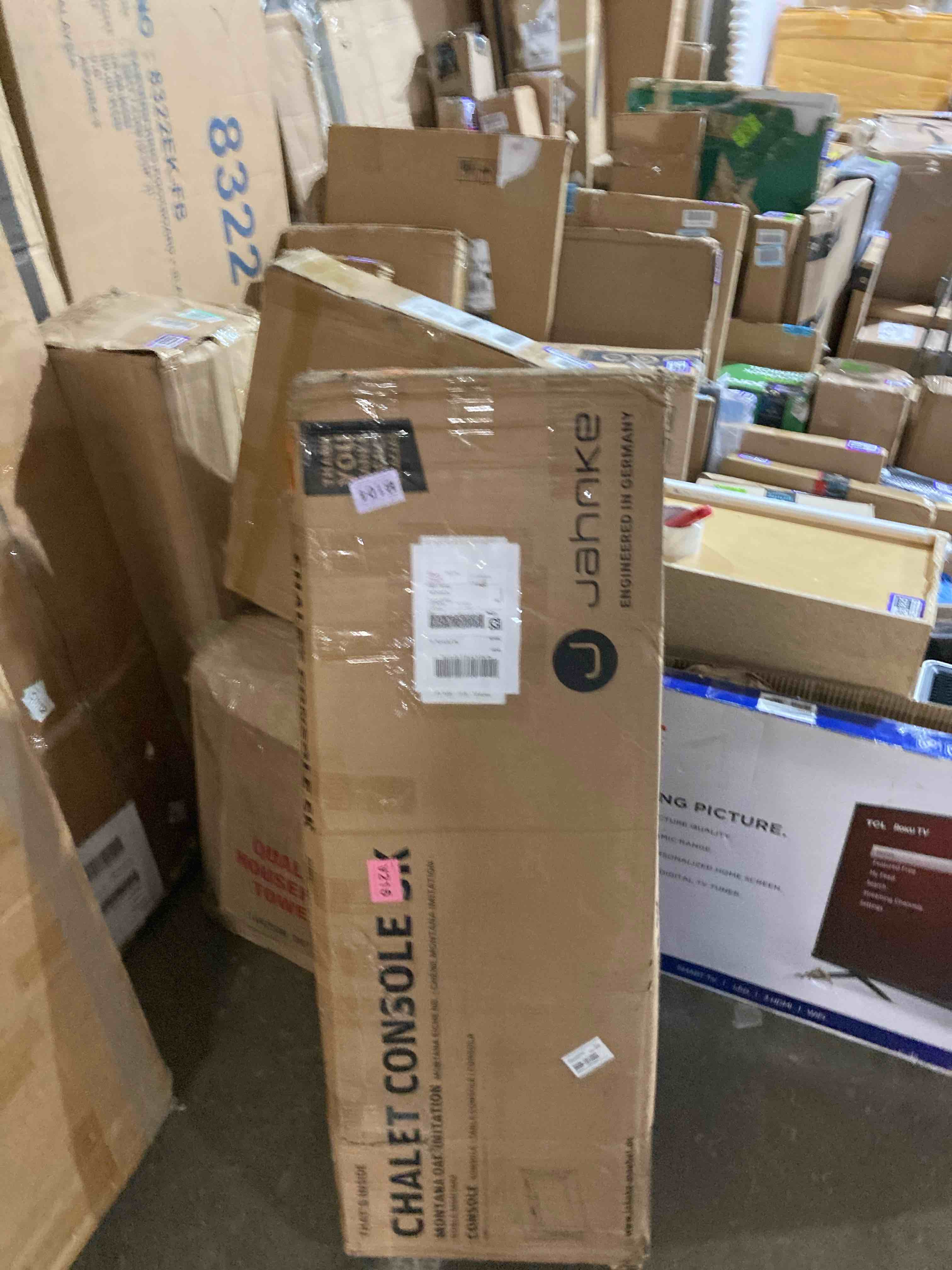 https://s3.amazonaws.com/lotting-images-prod/phillipi/PPE3503842_1756834737820.jpeg