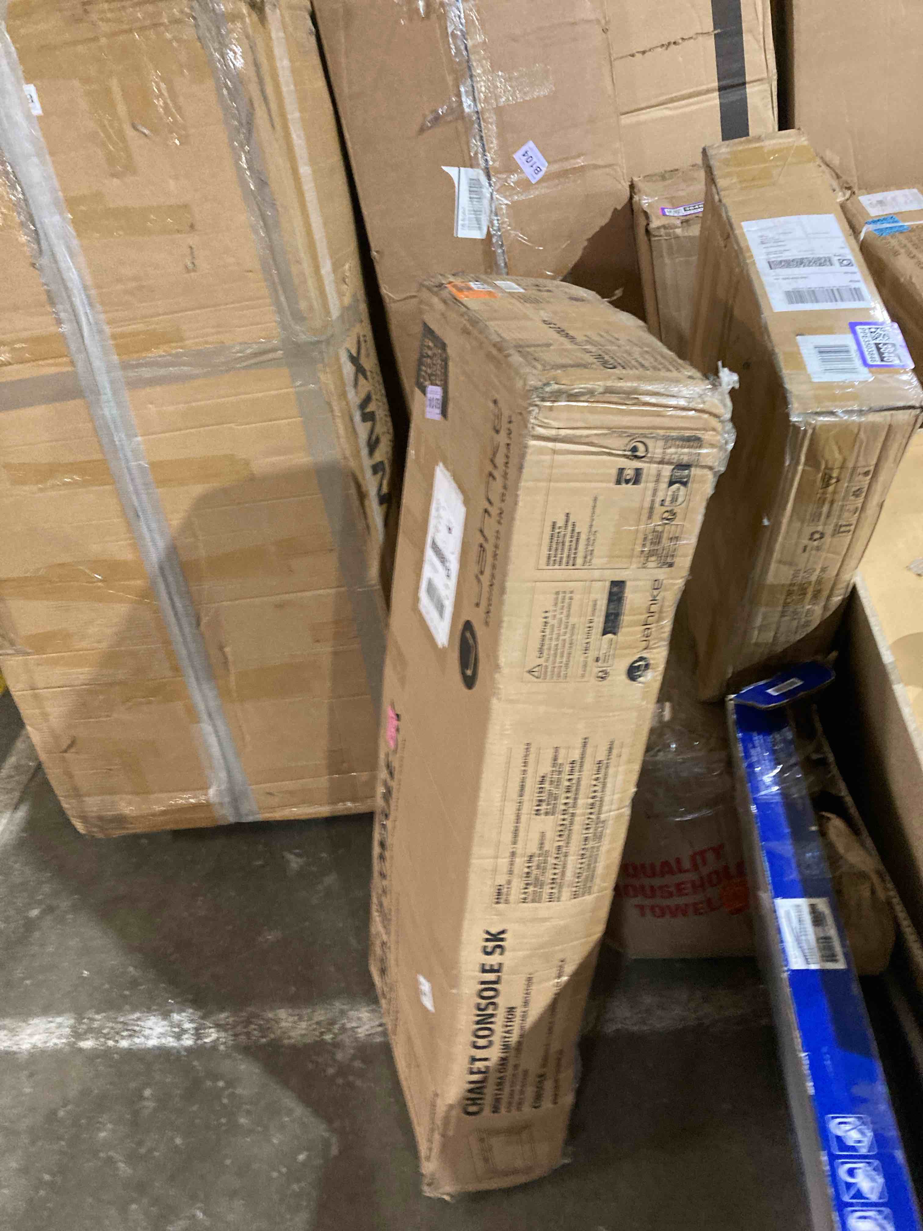 https://s3.amazonaws.com/lotting-images-prod/phillipi/PPE3503842_1756834741971.jpeg