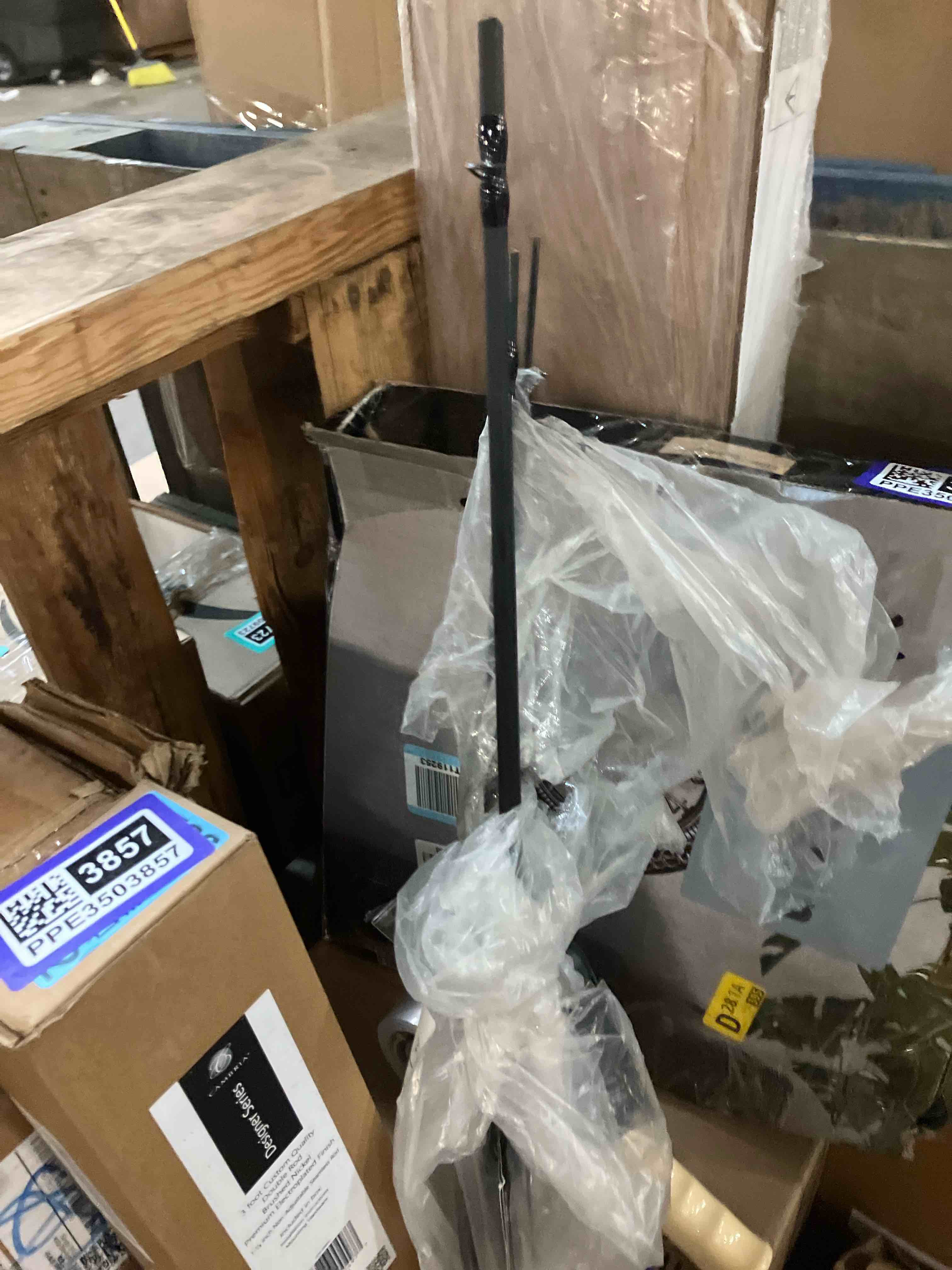 https://s3.amazonaws.com/lotting-images-prod/phillipi/PPE3503859_1756903365253.jpeg