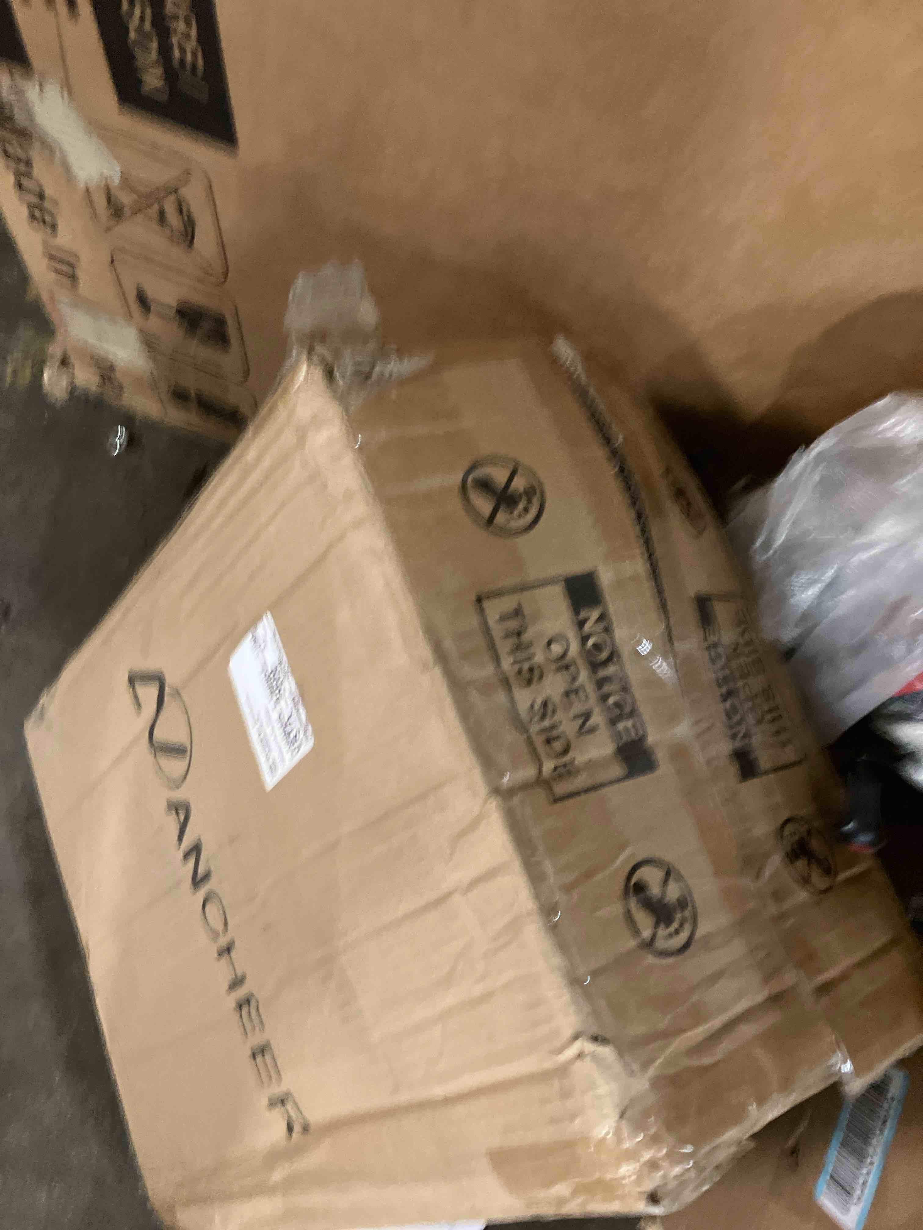 https://s3.amazonaws.com/lotting-images-prod/phillipi/PPE3503861_1756903570977.jpeg