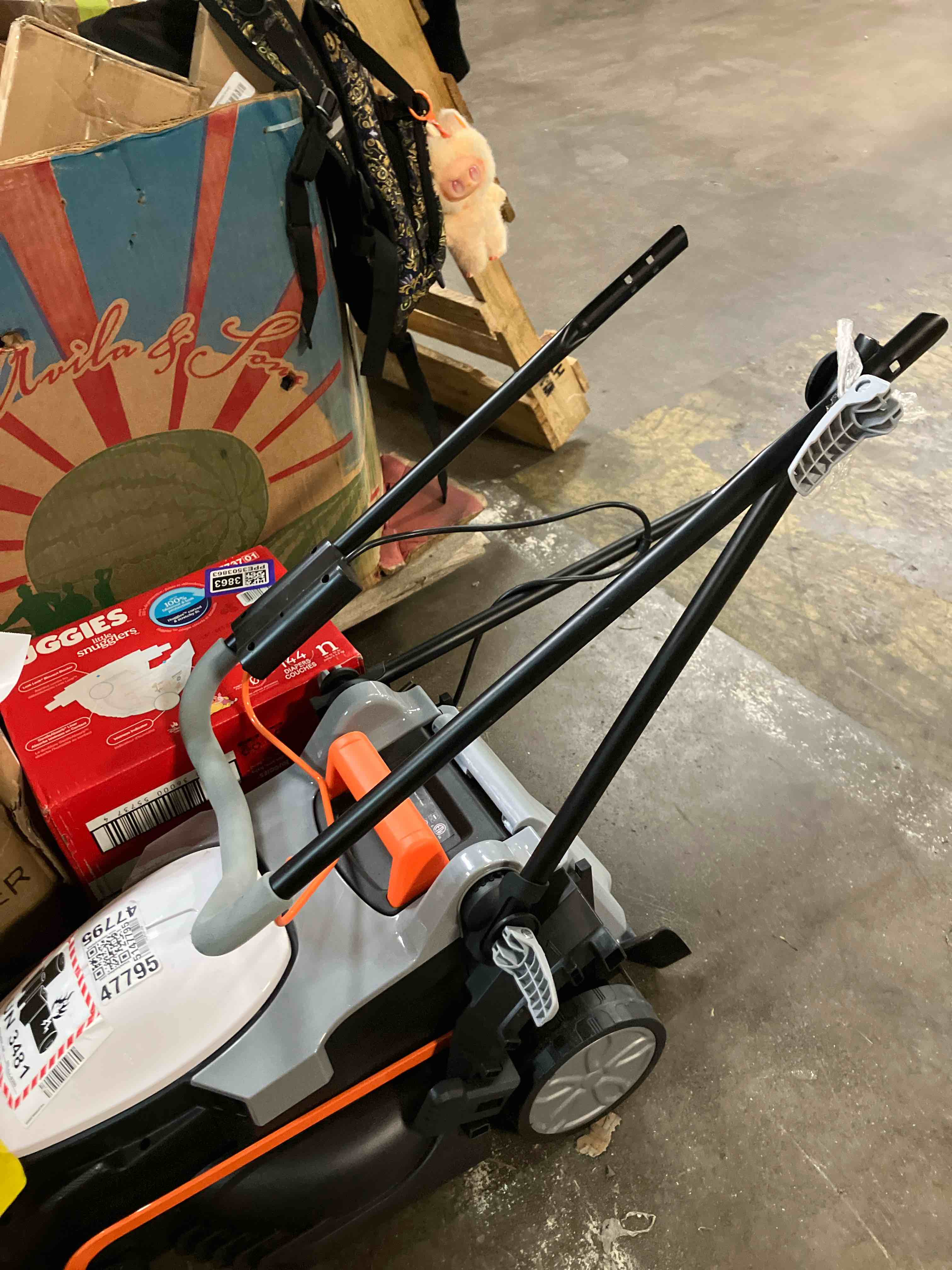https://s3.amazonaws.com/lotting-images-prod/phillipi/PPE3503869_1756905027129.jpeg
