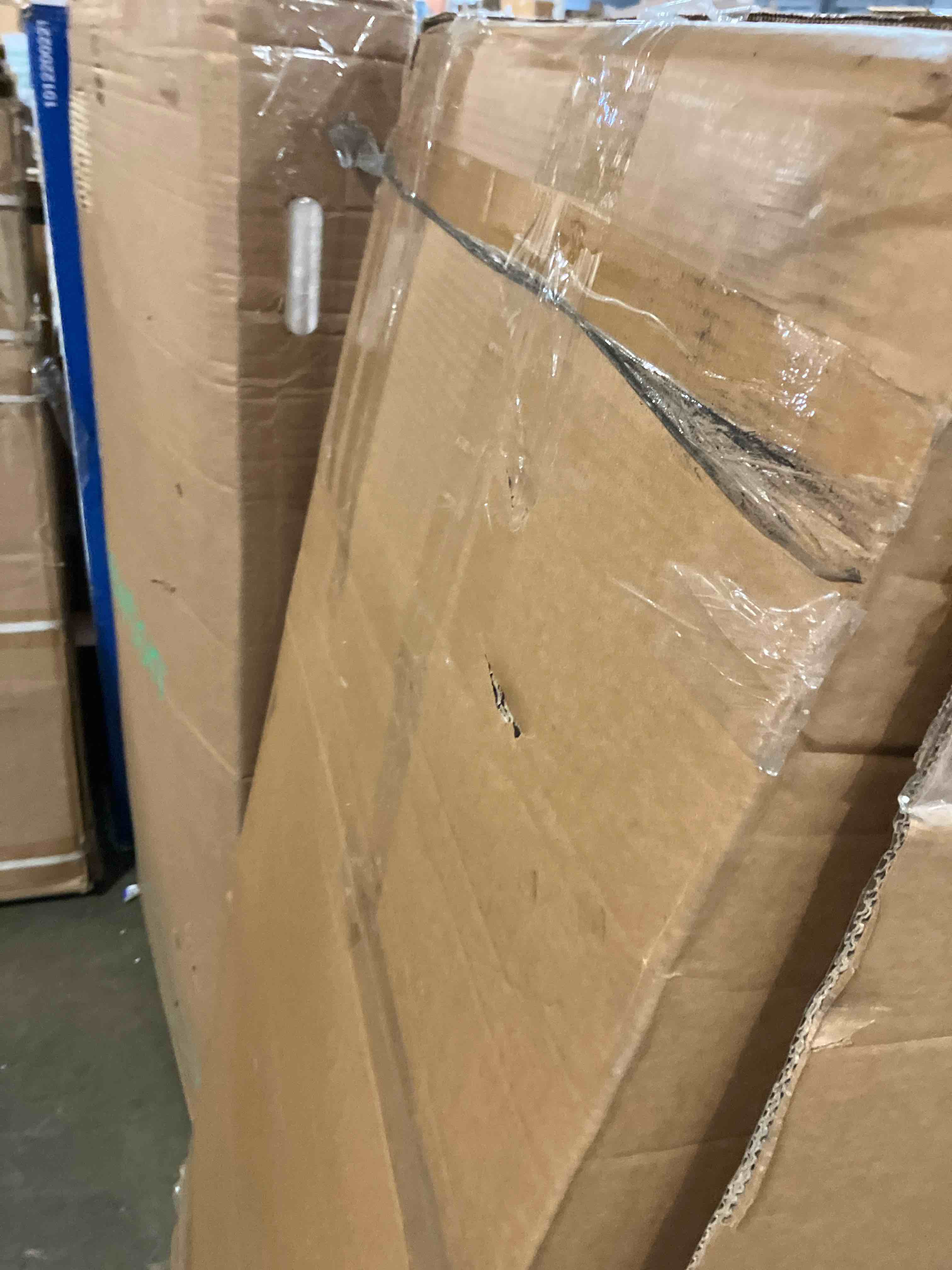 https://s3.amazonaws.com/lotting-images-prod/phillipi/PPE3503911_1756914415740.jpeg