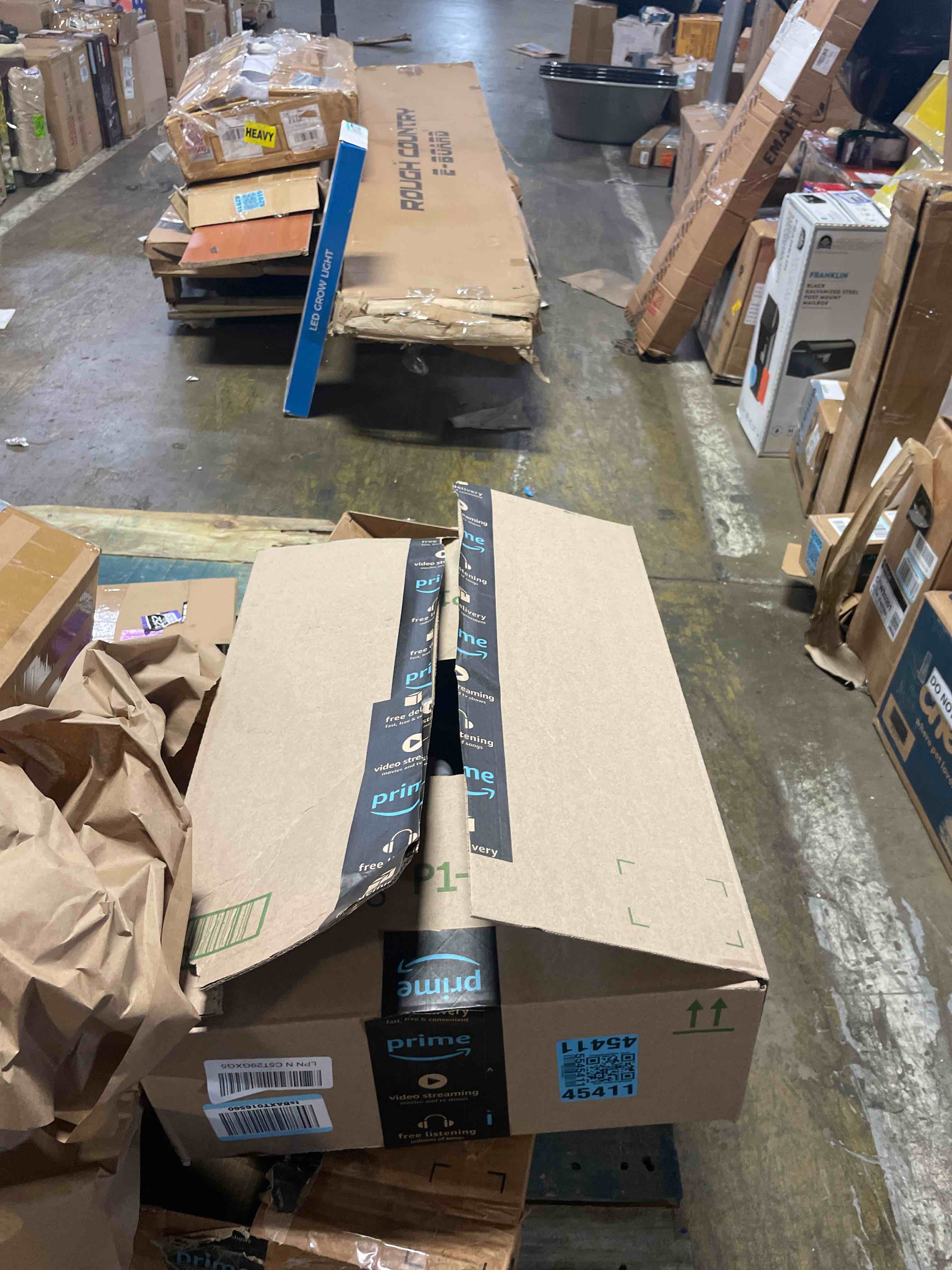 https://s3.amazonaws.com/lotting-images-prod/phillipi/PPE3504011_1757001774175.jpeg