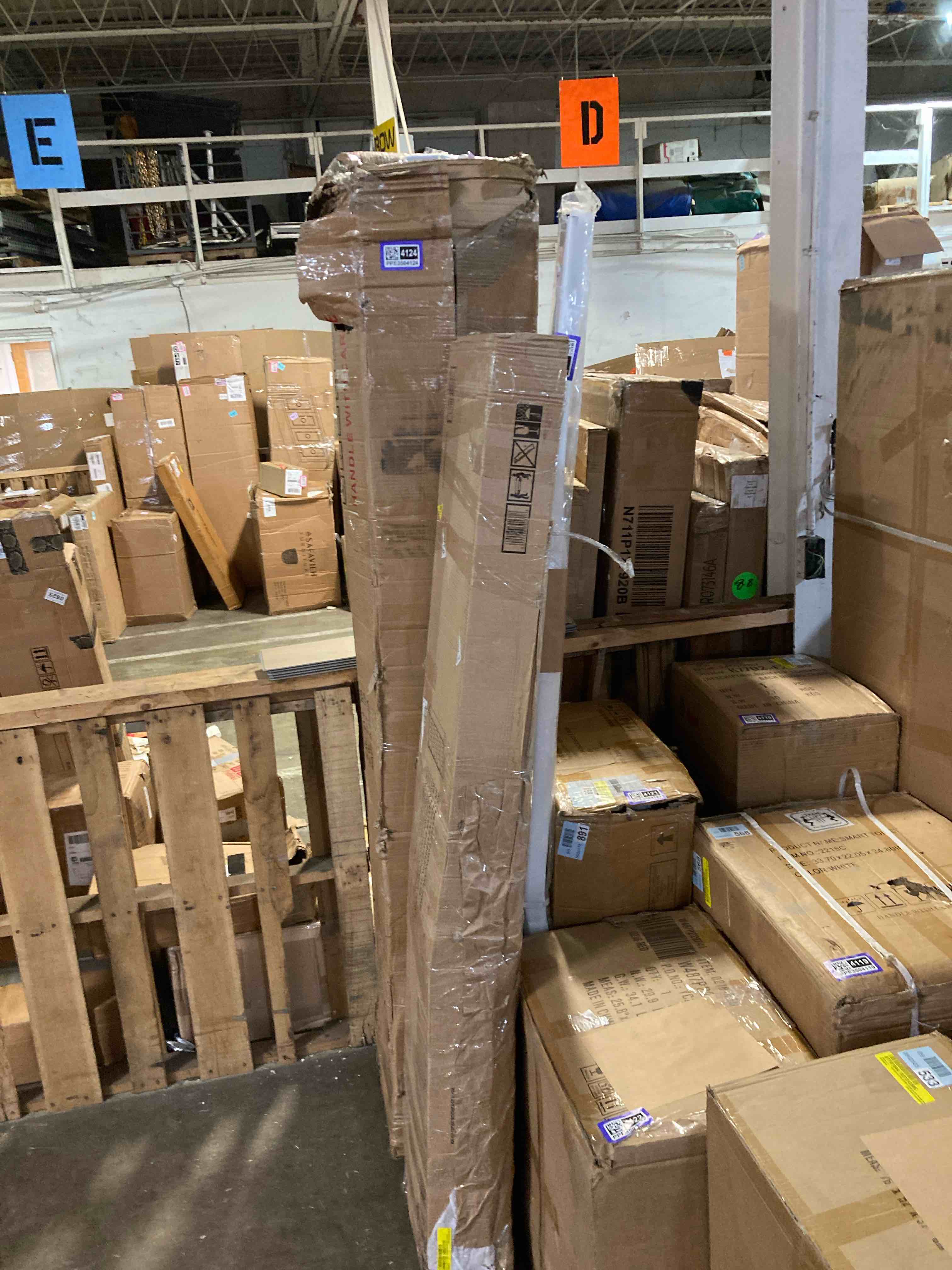 https://s3.amazonaws.com/lotting-images-prod/phillipi/PPE3504127_1757094413947.jpeg