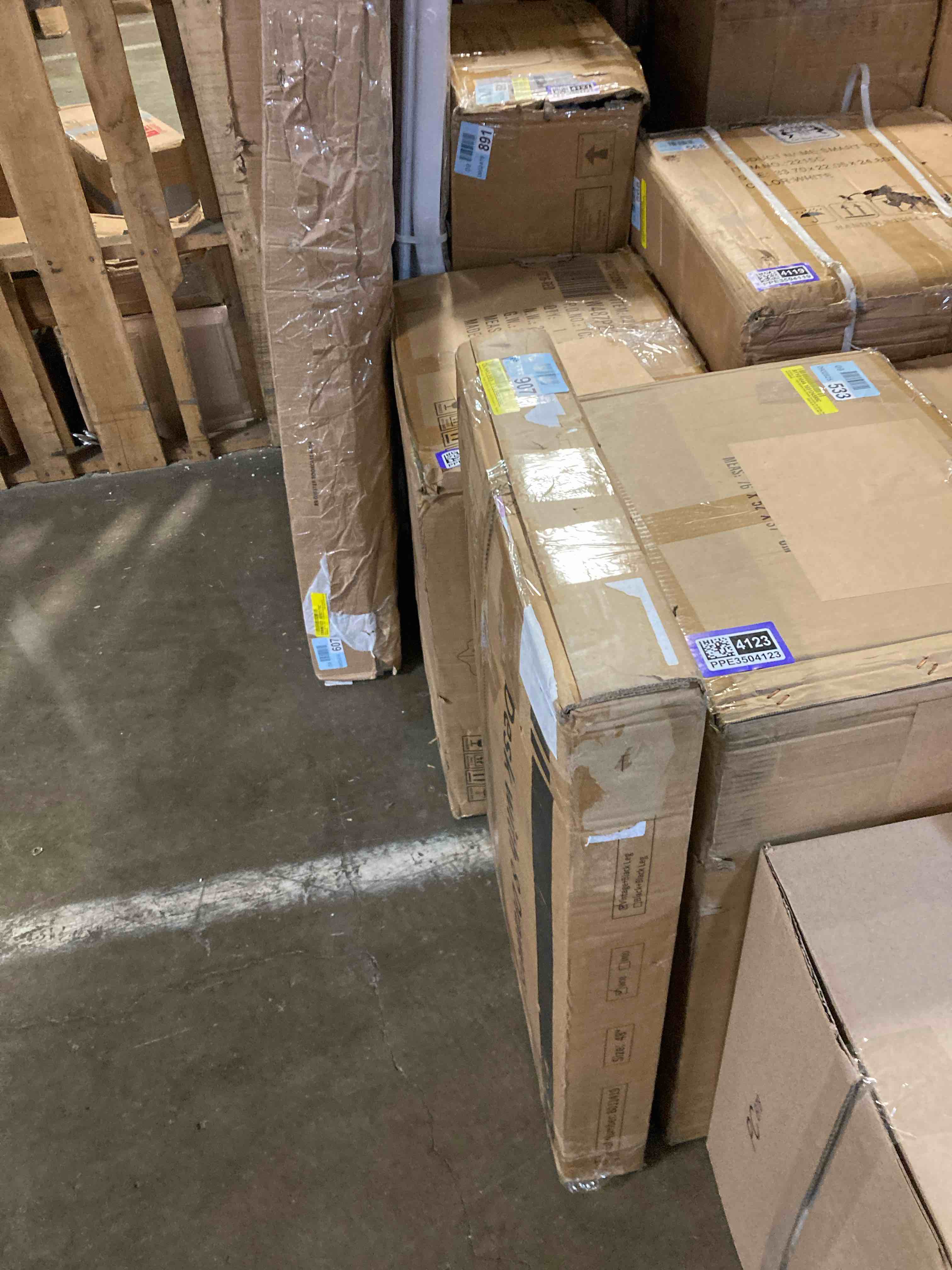 https://s3.amazonaws.com/lotting-images-prod/phillipi/PPE3504128_1757094558630.jpeg