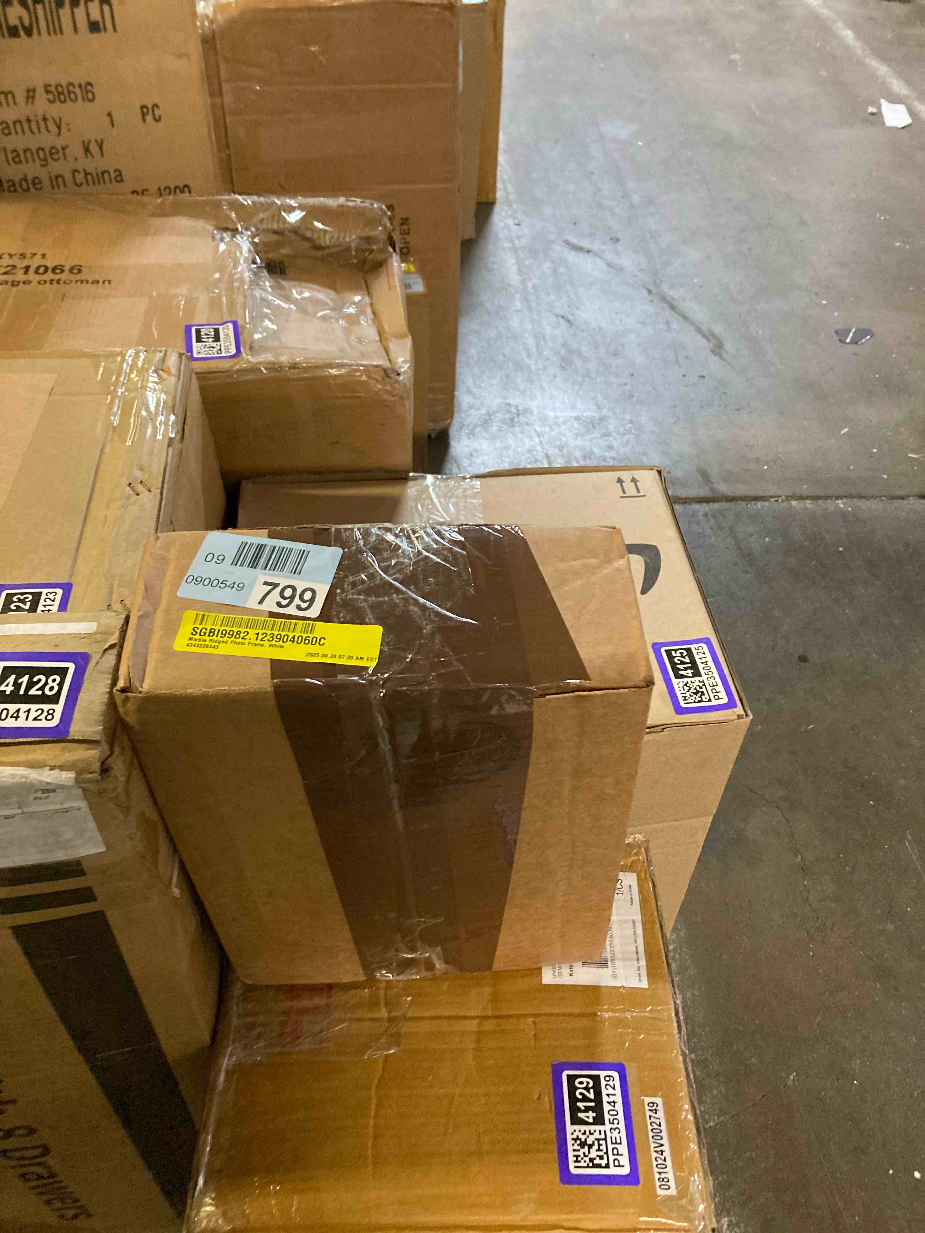https://s3.amazonaws.com/lotting-images-prod/phillipi/PPE3504131_1757095222675.jpeg