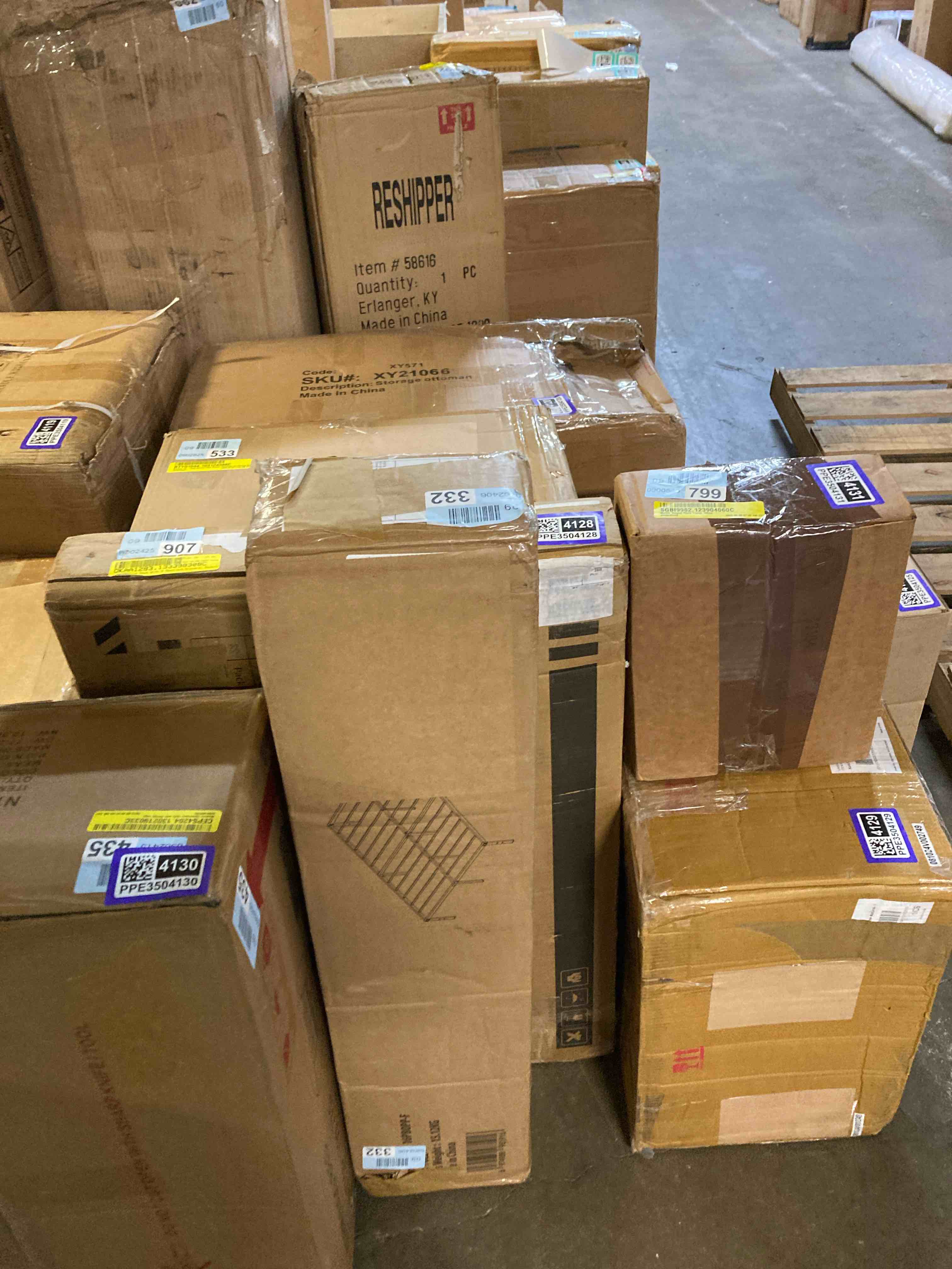 https://s3.amazonaws.com/lotting-images-prod/phillipi/PPE3504133_1757095679476.jpeg