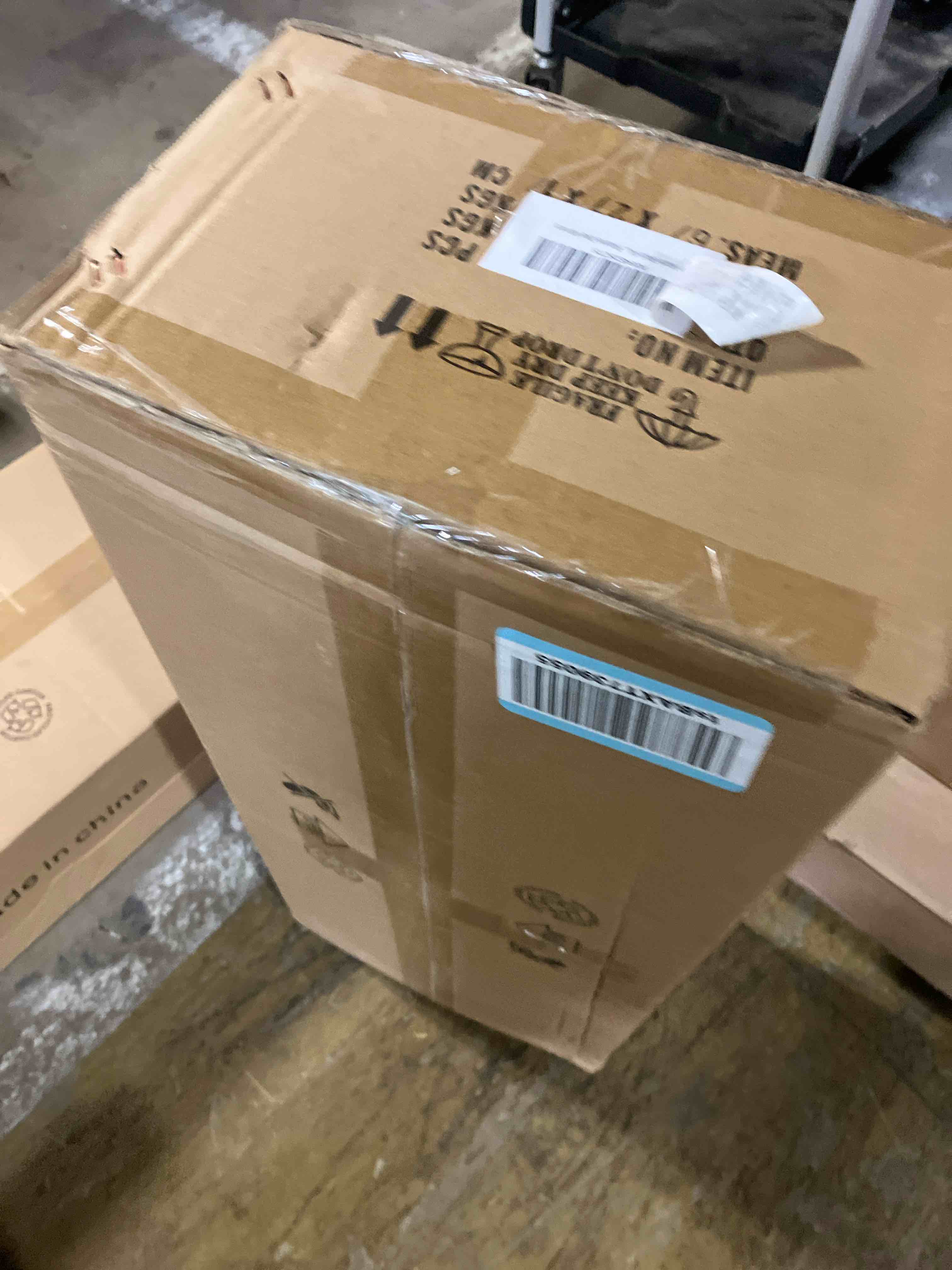 https://s3.amazonaws.com/lotting-images-prod/phillipi/PPE3504192_1757103546685.jpeg
