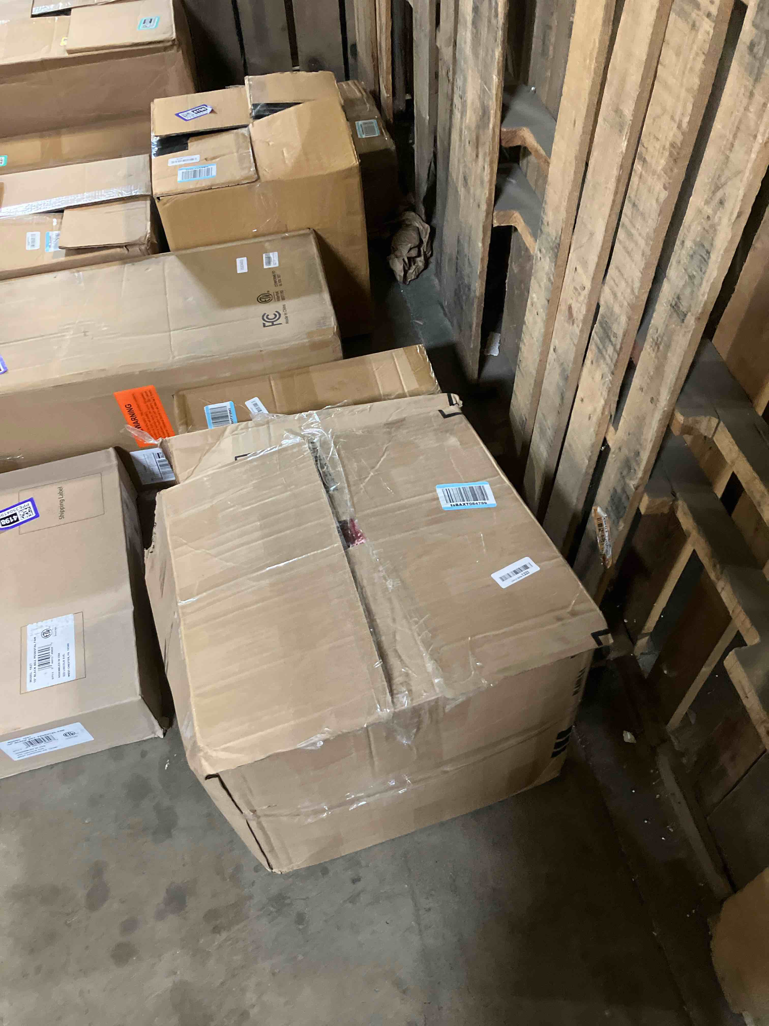 https://s3.amazonaws.com/lotting-images-prod/phillipi/PPE3504202_1757105086334.jpeg